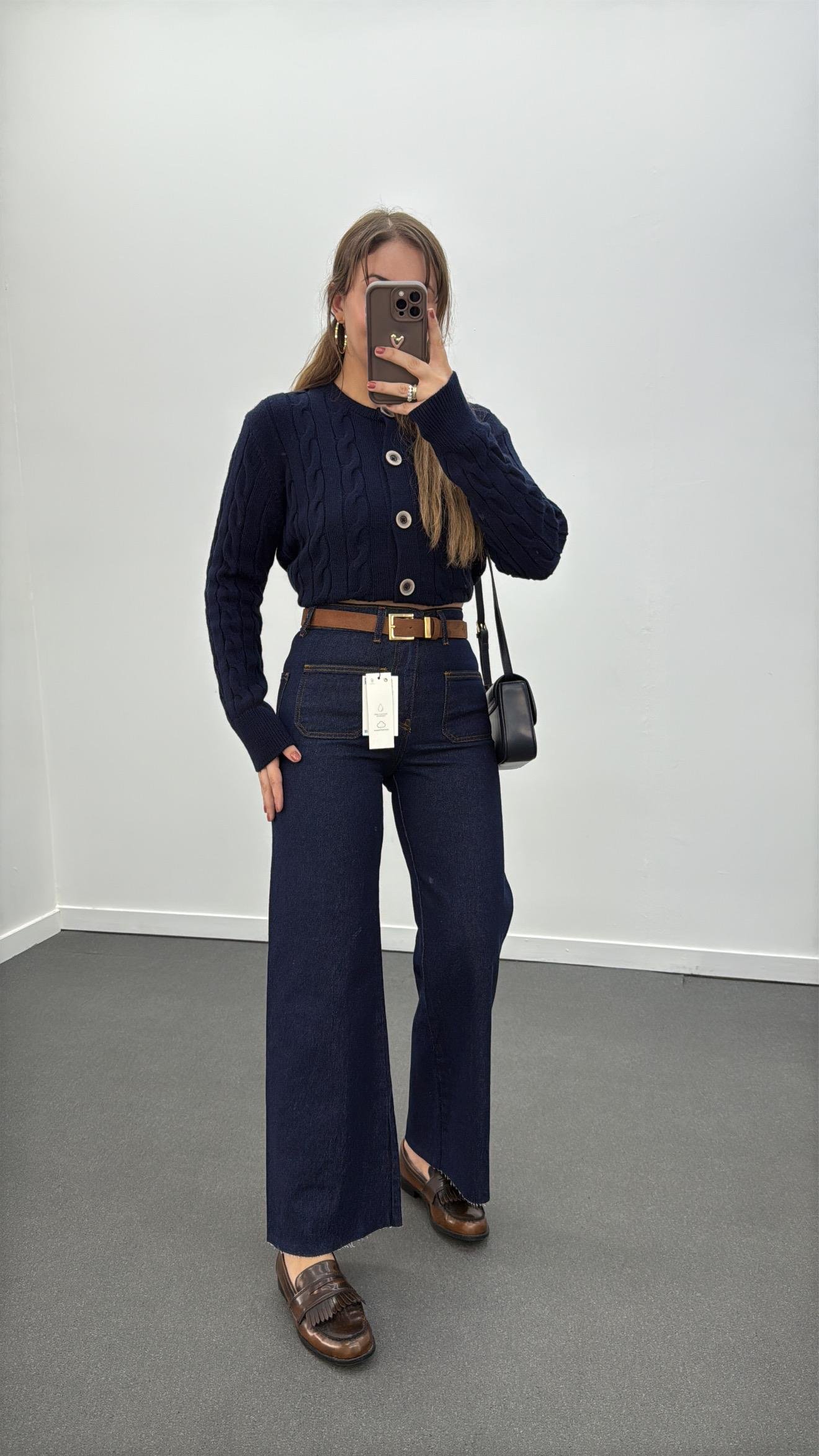 Milano Lacivert Cepli Yarım Flare Jeans