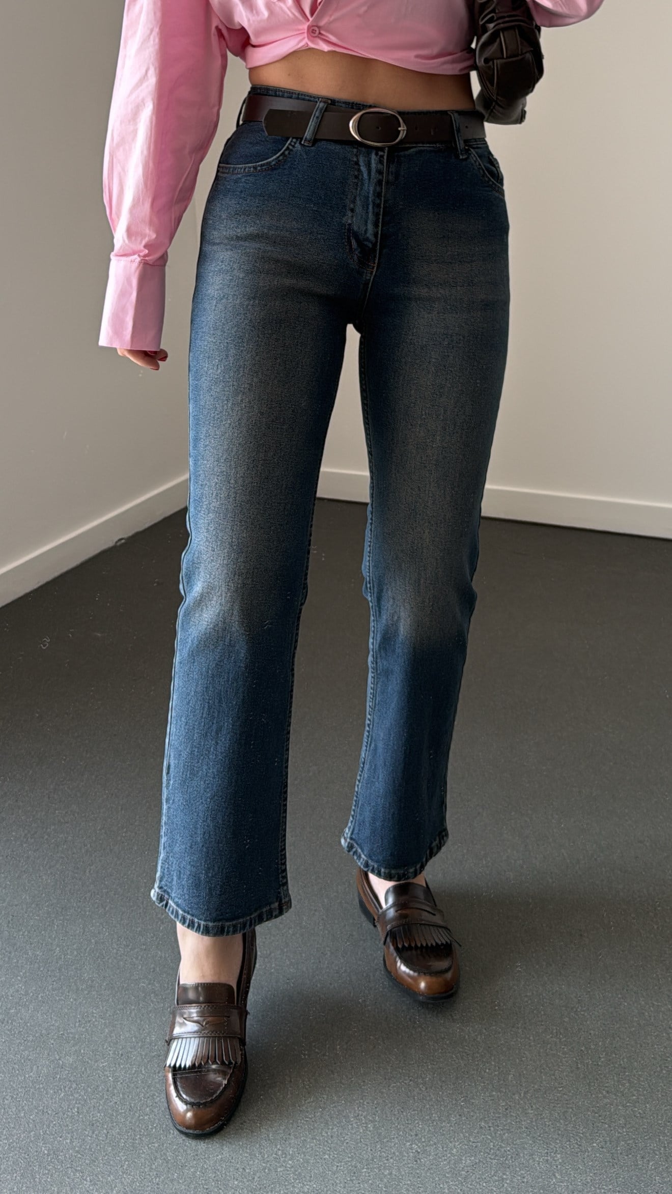 Monarco Tint Yıkamalı Kemerli Crop Flare Jeans