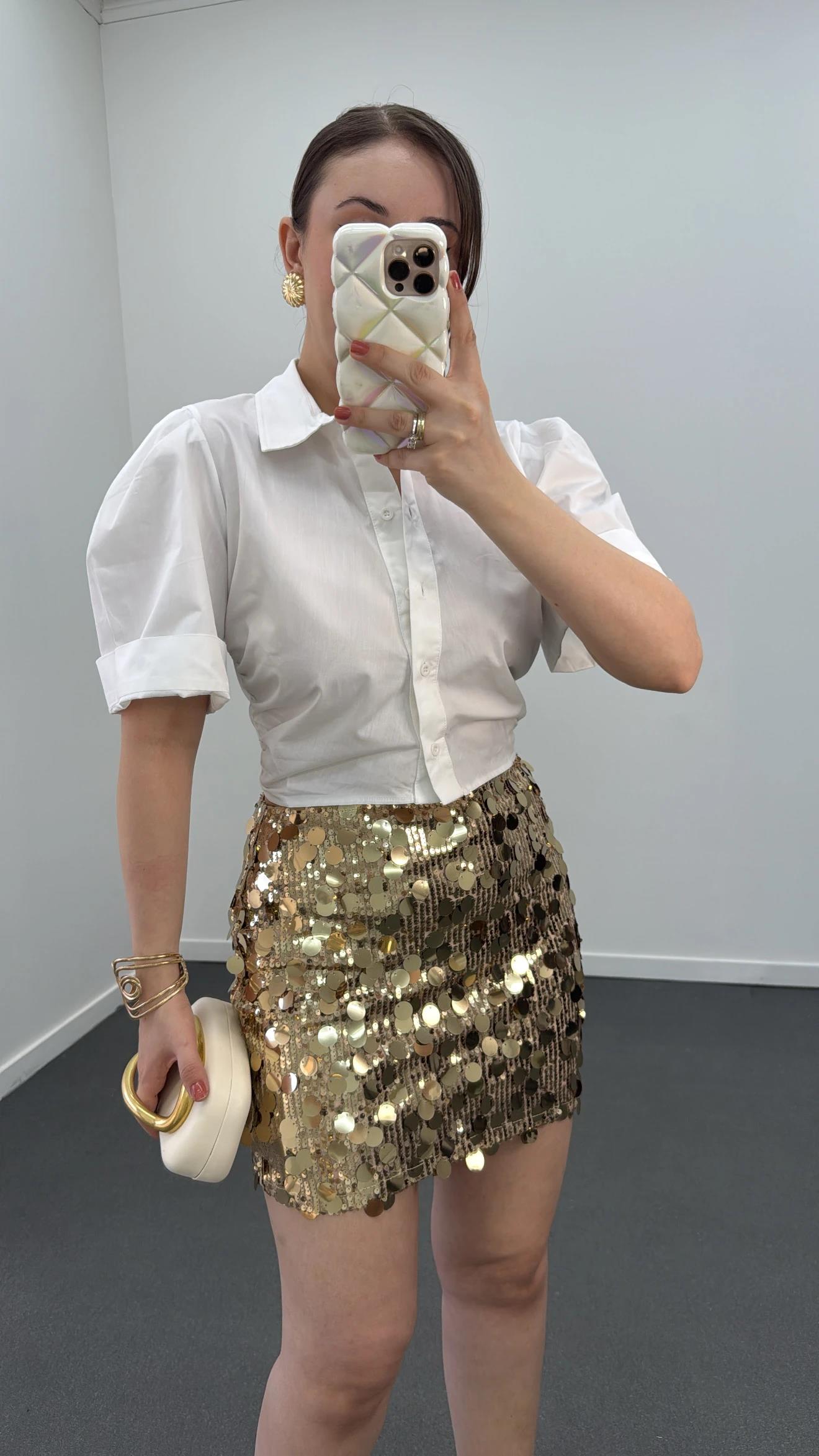 Moons Beyaz Büzgülü Crop Gömlek