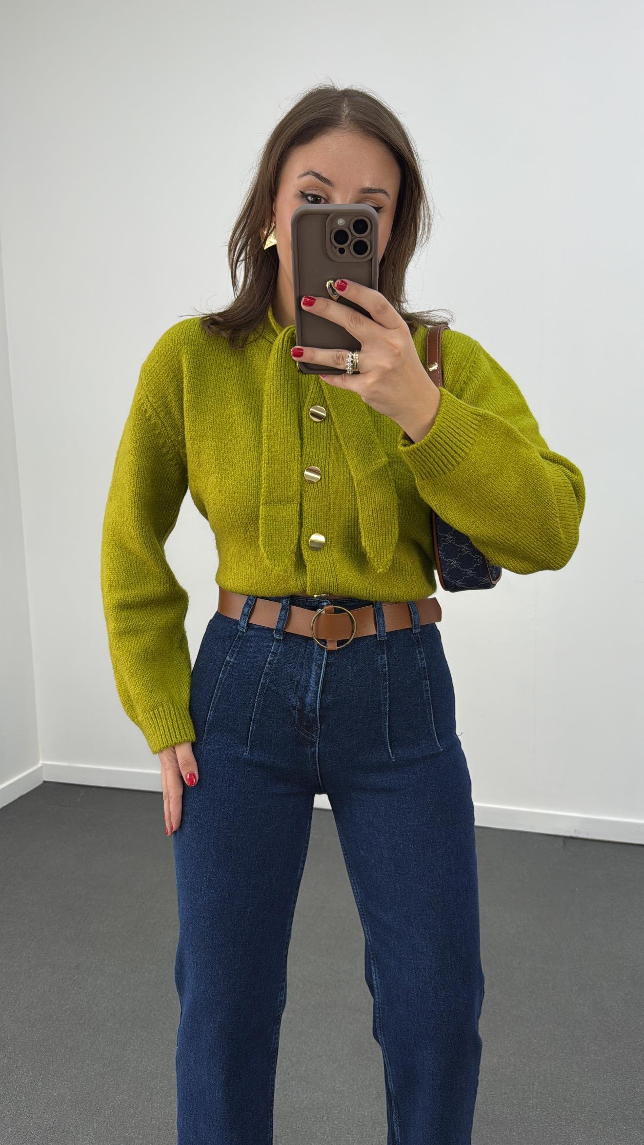 Morgane Fıstık Yeşili fular yaka Gold düğmeli triko hırka