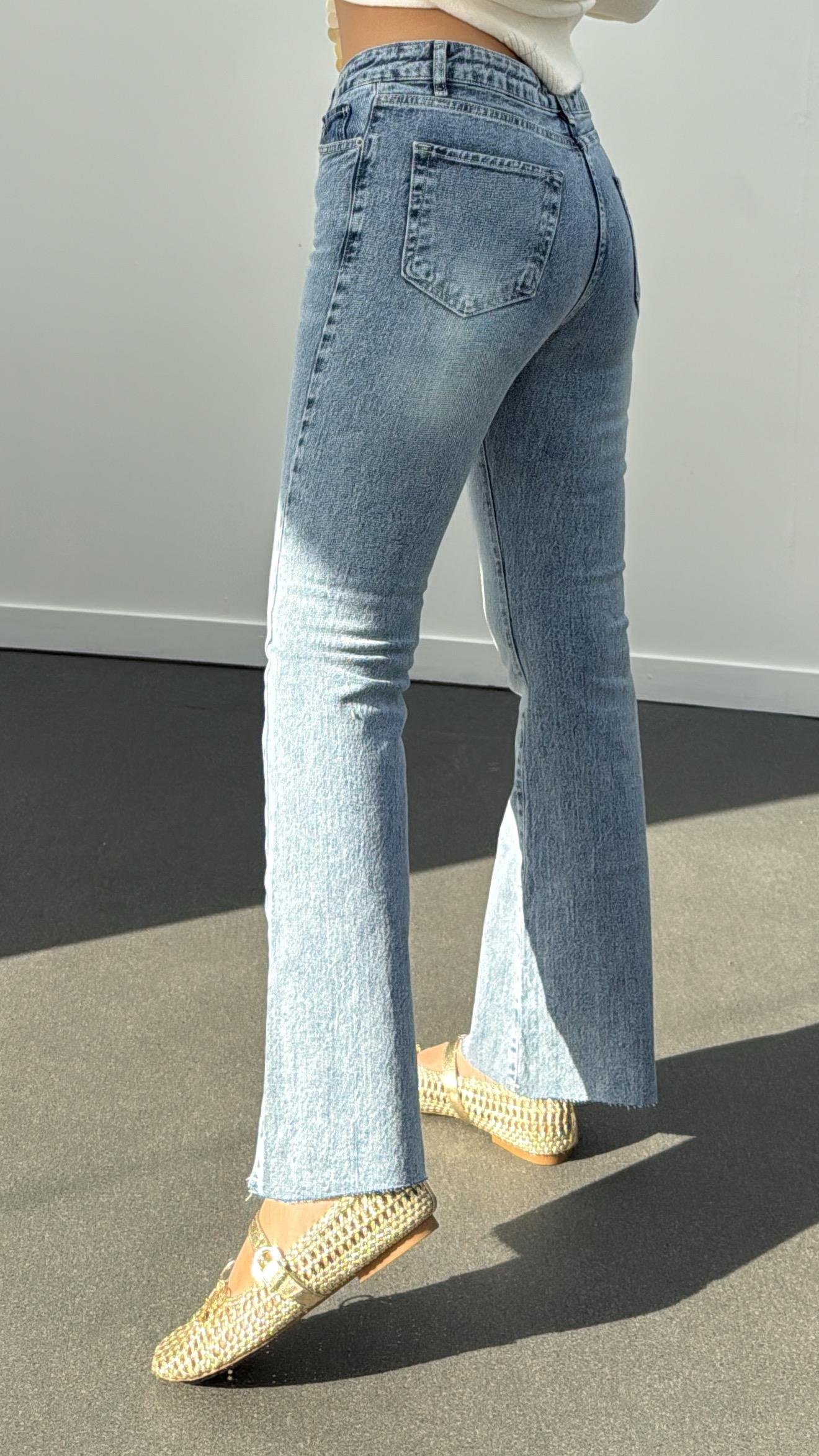 Münih Açık Kot Orta Bel Crop Flare Jeans