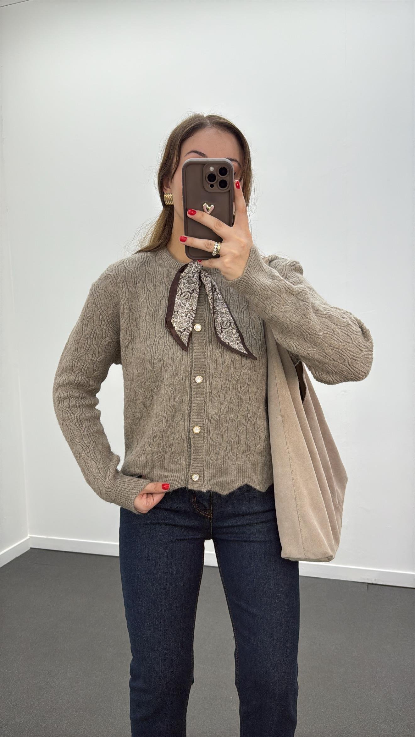 Nerva Açık Fular Detaylı Düğmeli Hırka