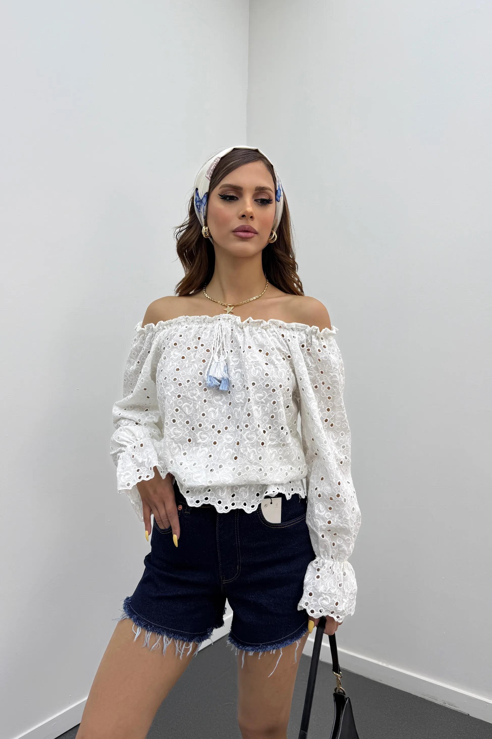 Nessa Madonna Yaka Fisto Bluz