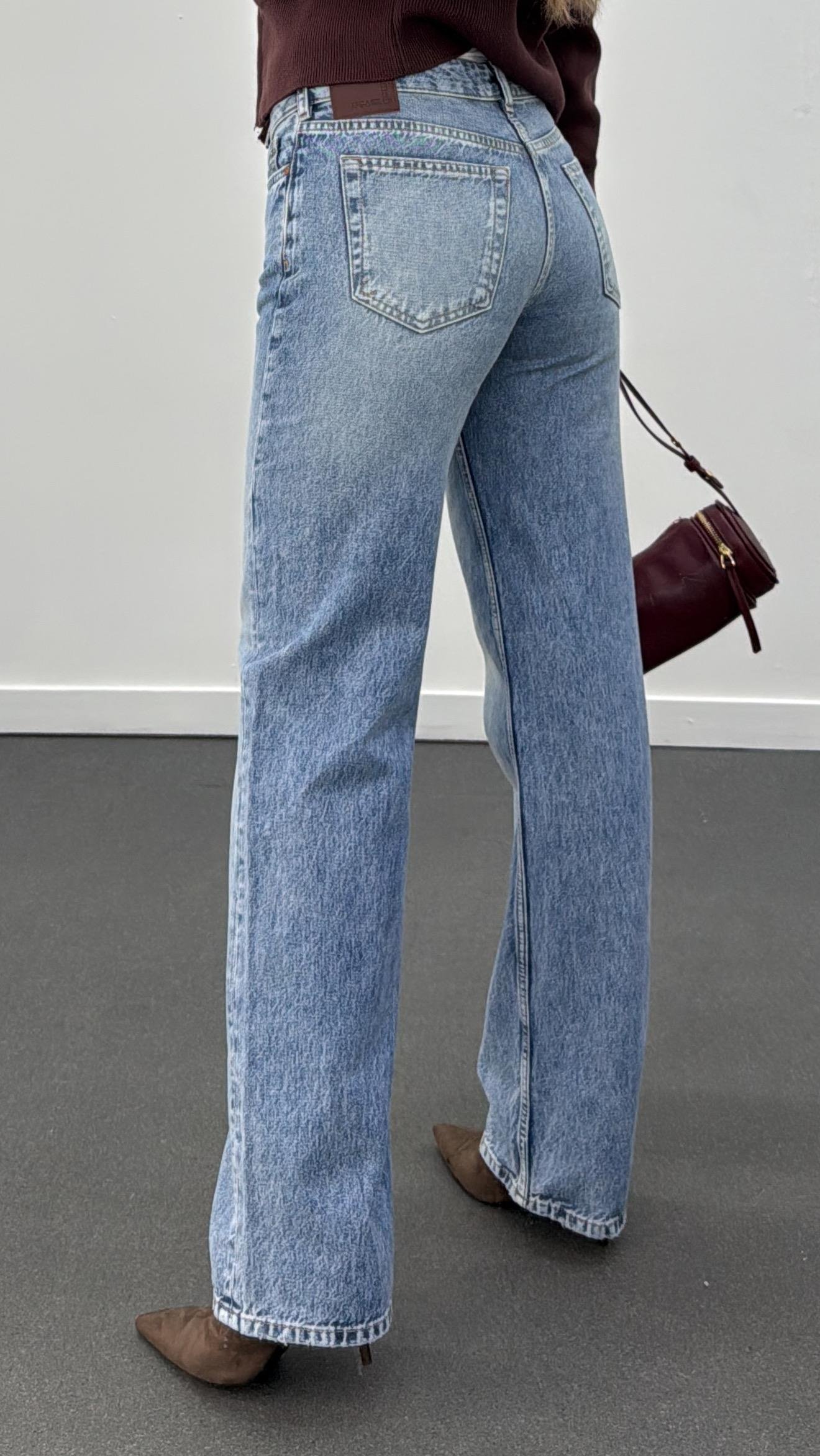 Never Açık Kar Yıkama Düşük Bel Straight Jeans