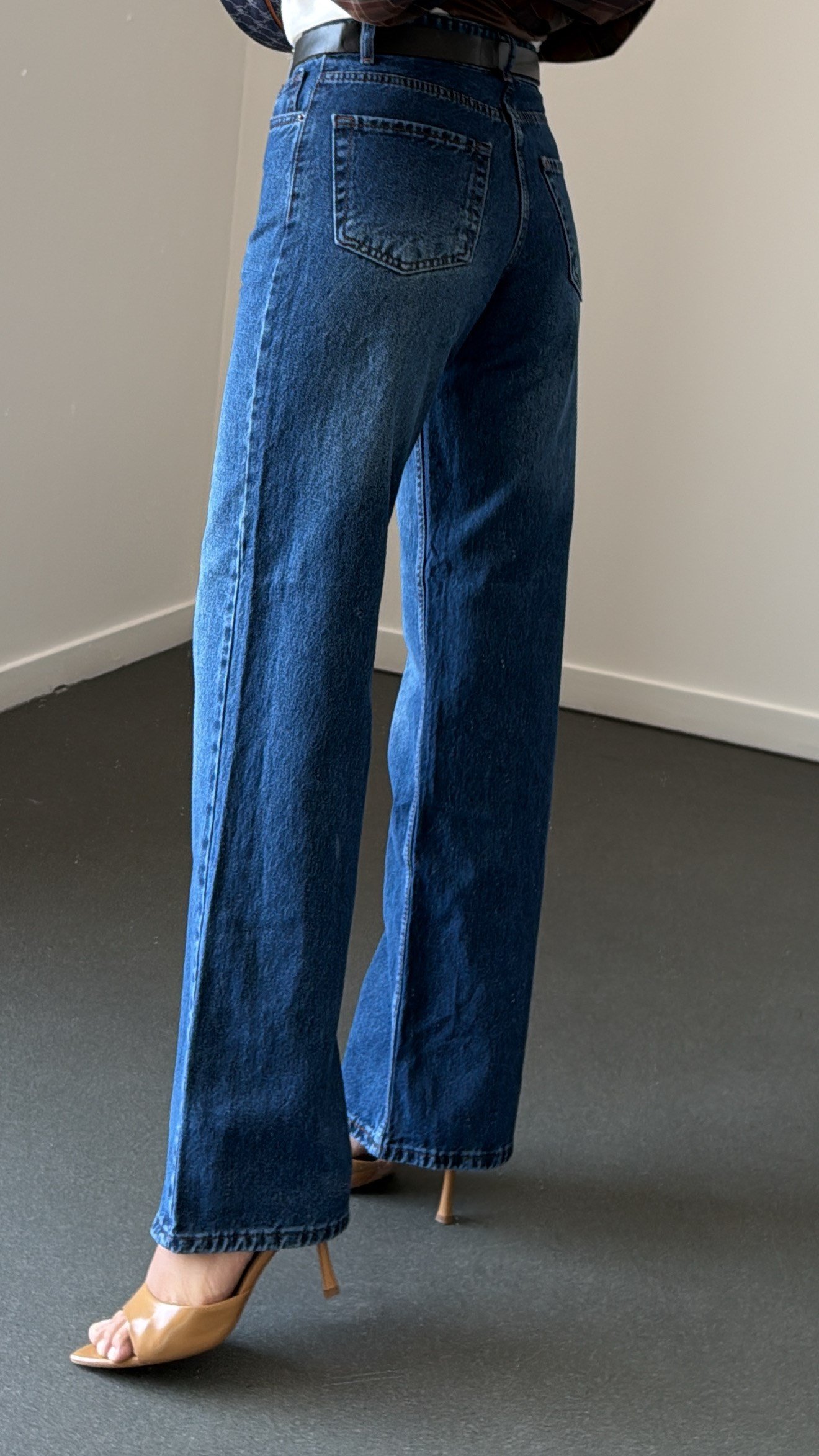 Nikita Koyu Kot Straight Leg Jeans