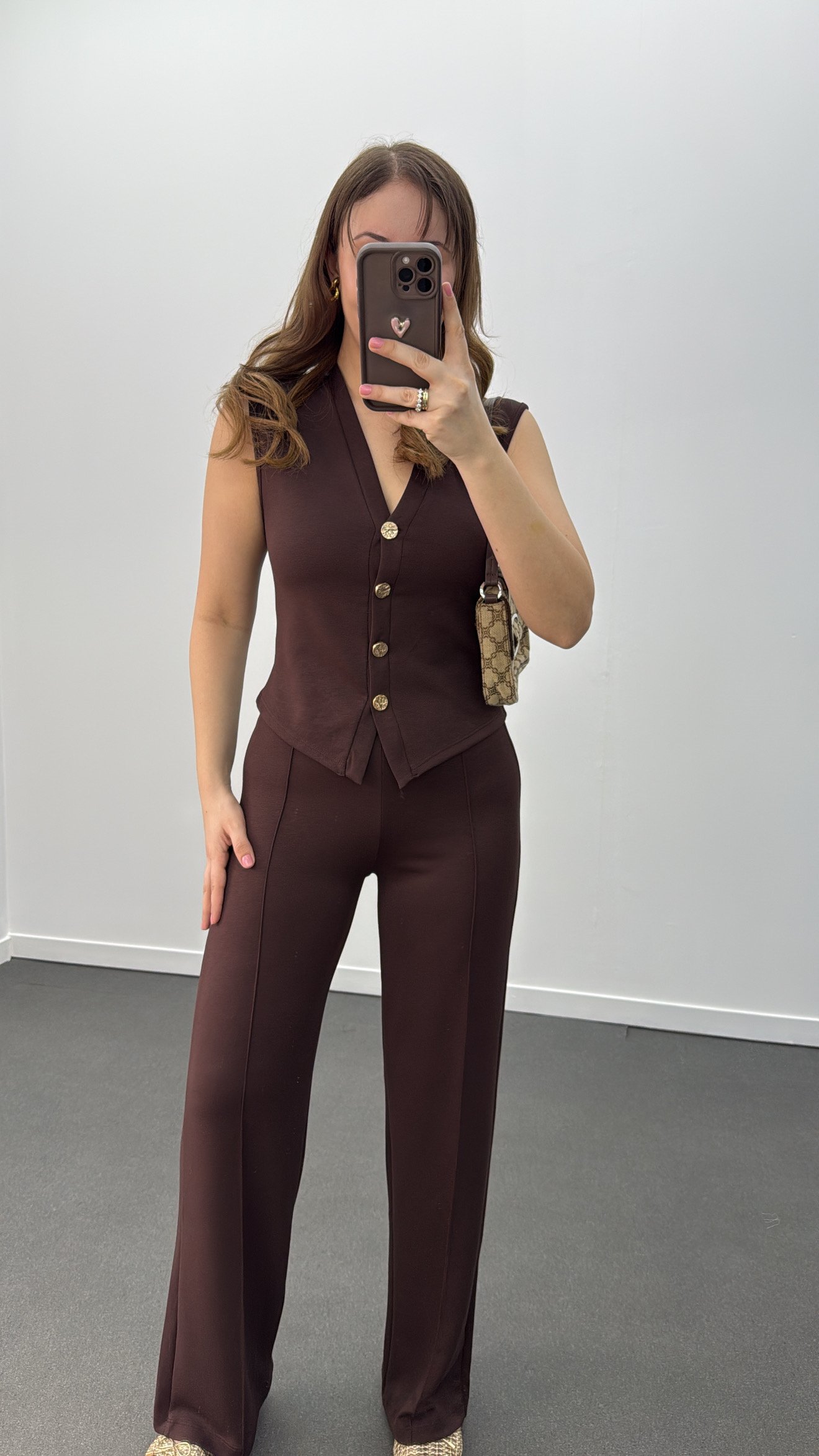 Nireya Kahve Renk Modal Gold Düğmeli Yelek Ve Pantolon Takım