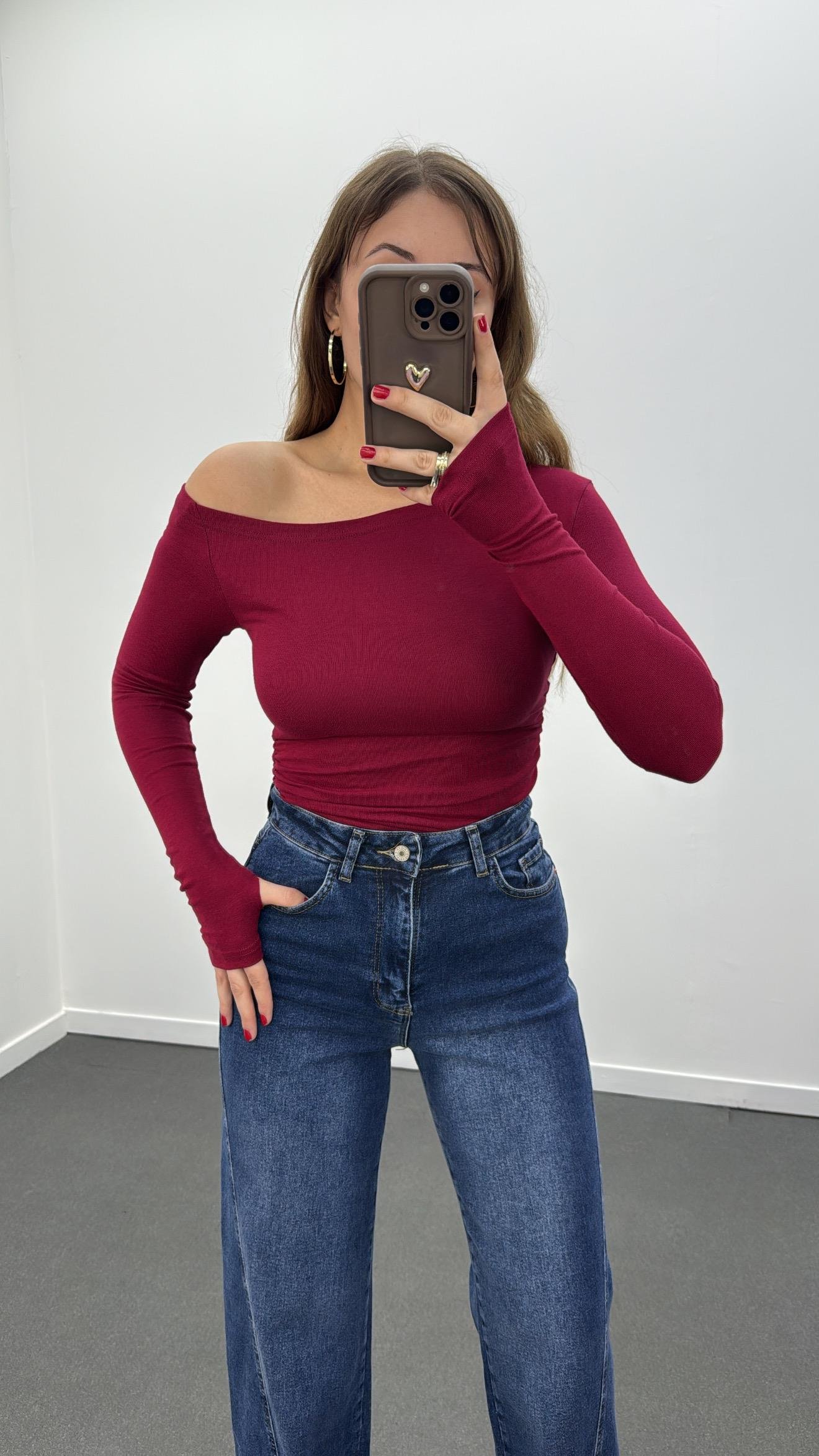 Noa Bordo Düşük Omuz Drapeli Soft Touch Parmak Geçirmeli Body