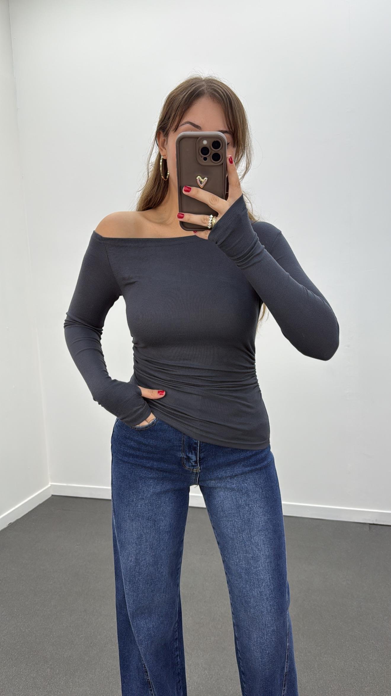 Noa Gri Düşük Omuz Drapeli Soft Touch Parmak Geçirmeli Body