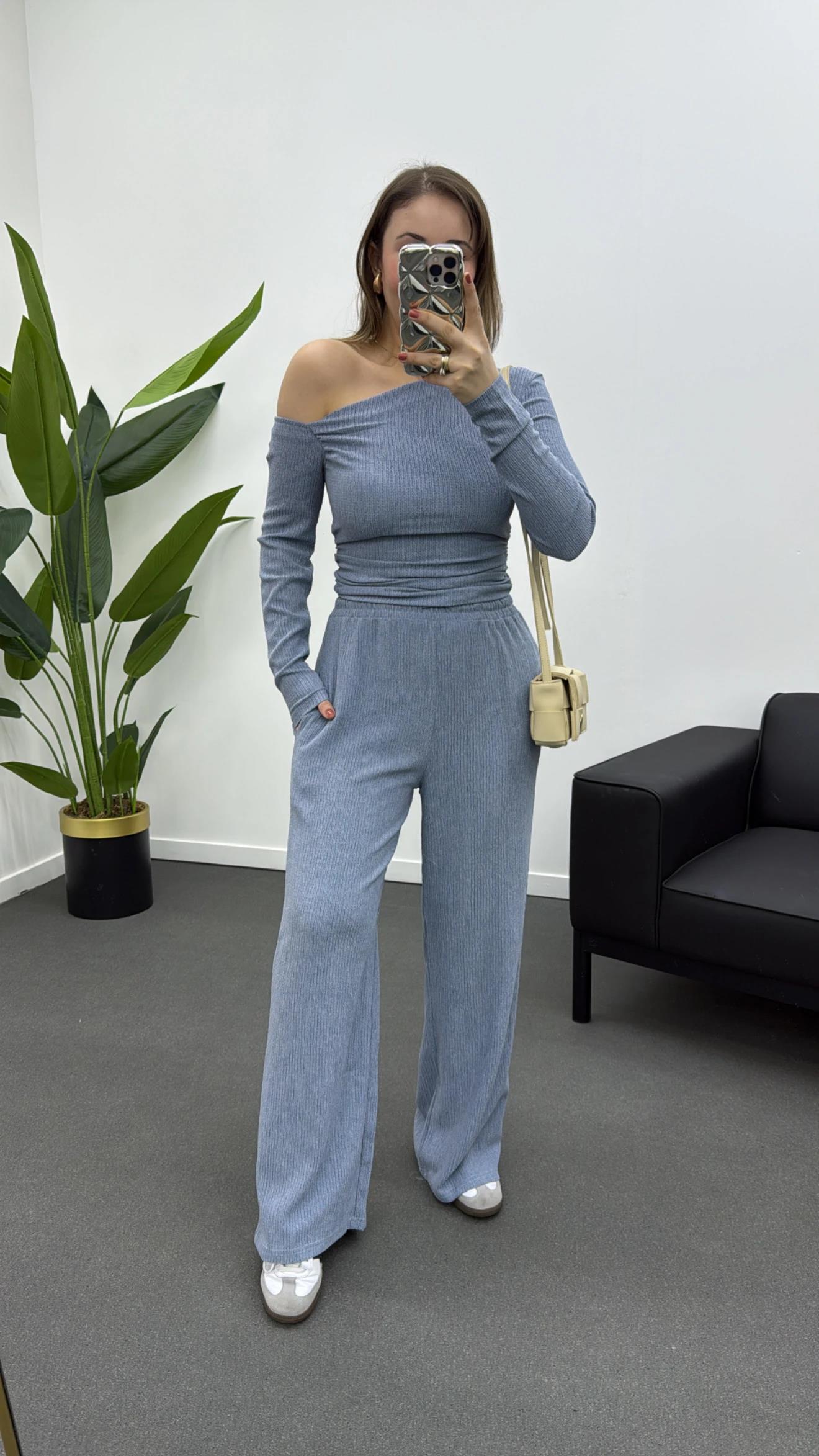 Nom Bebe Mavi Premium Likralı Kumaş Omzu Açık Bluz Pantolon Takımı