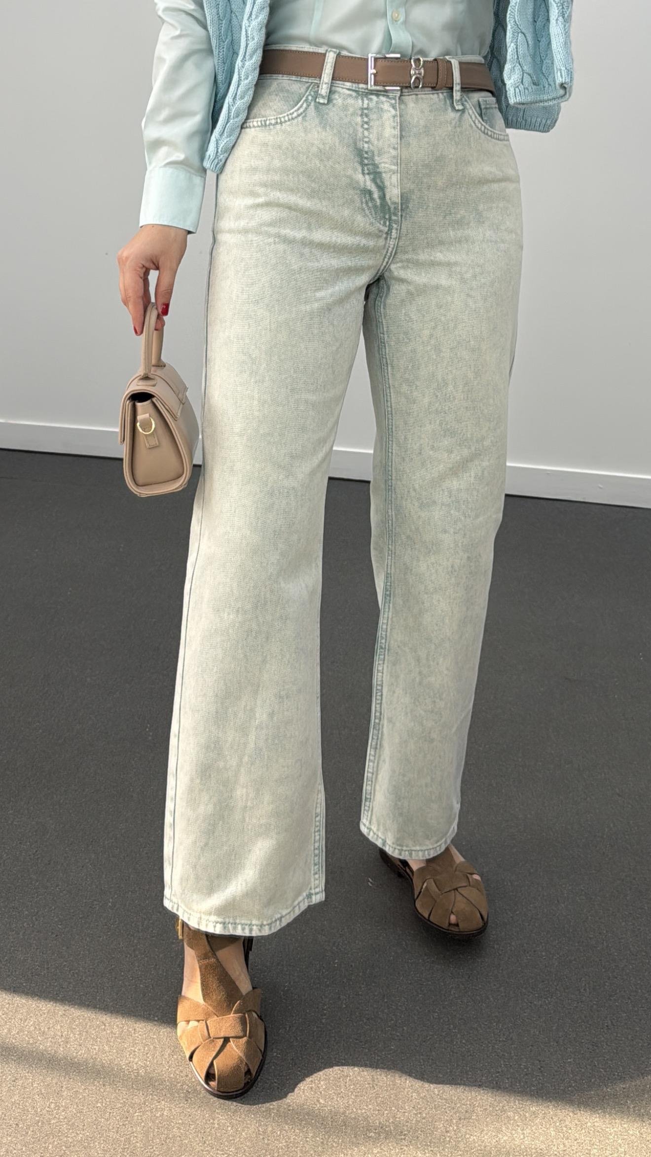 Ocean Tint Yıkamalı Relaxed Straight Jeans