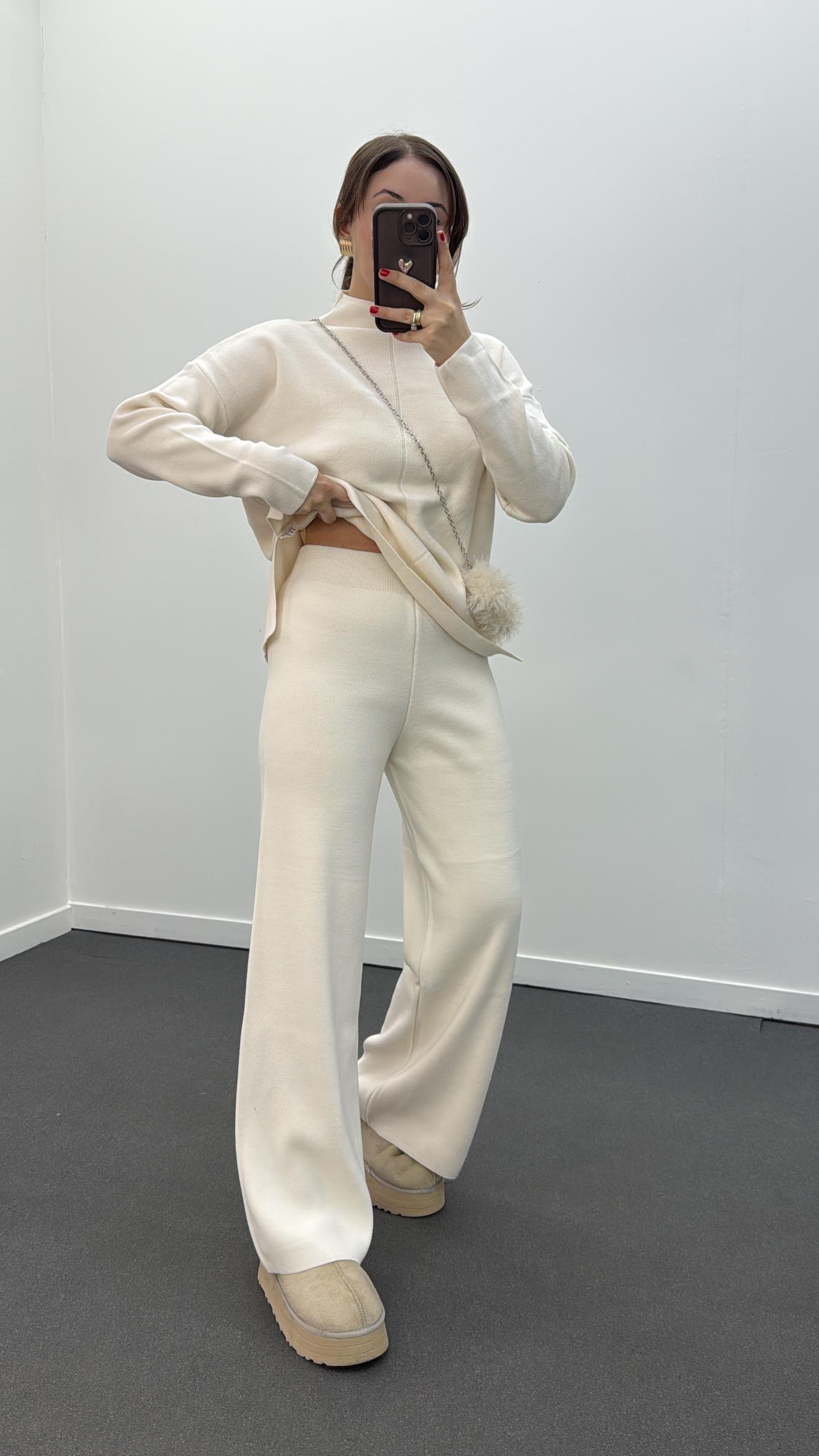 Odette Krem Uzun Triko Ve Pantolon Takımı