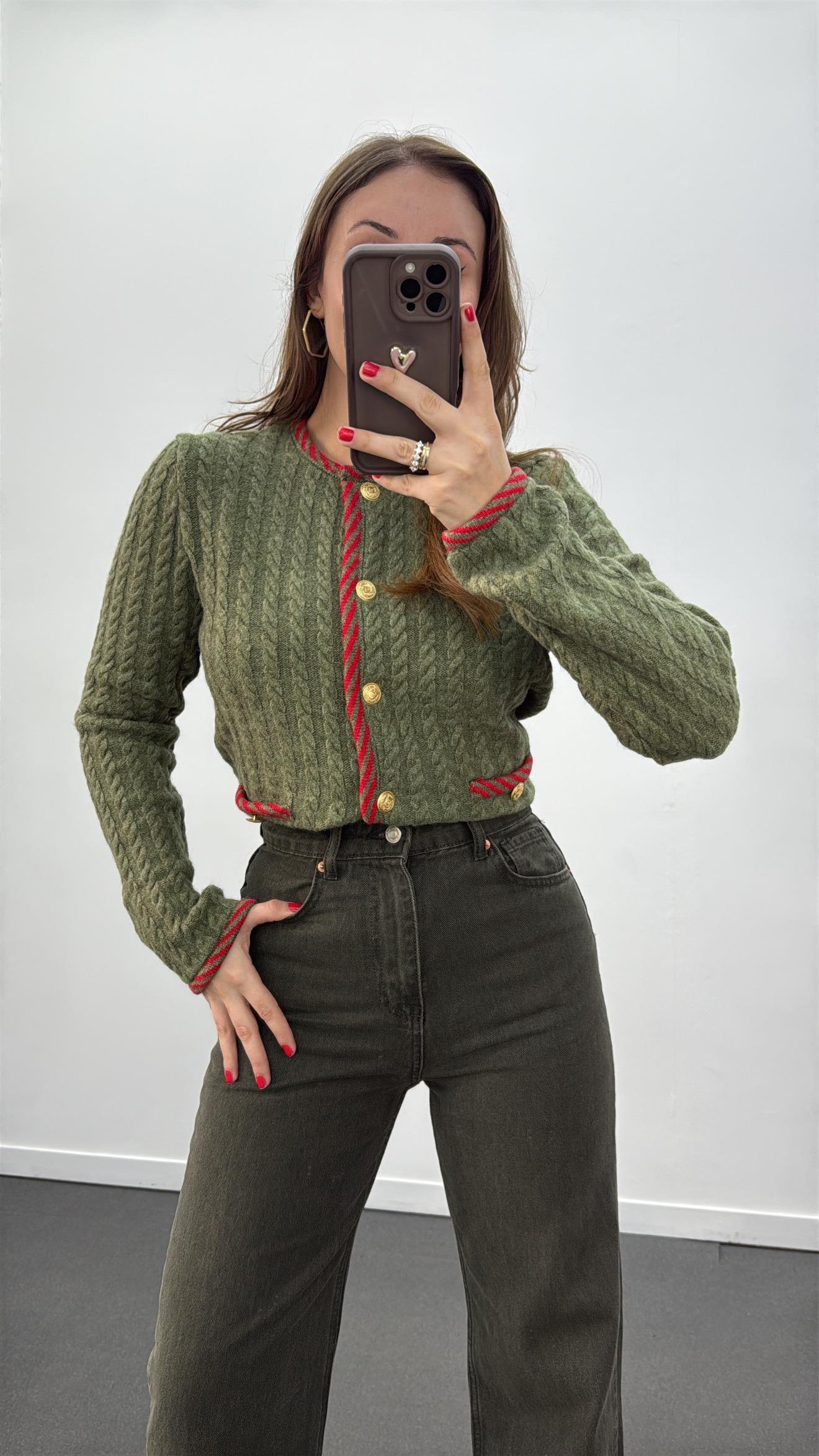 Olive Yeşil Saç Örgüsü Gold Düğmeli Hırka