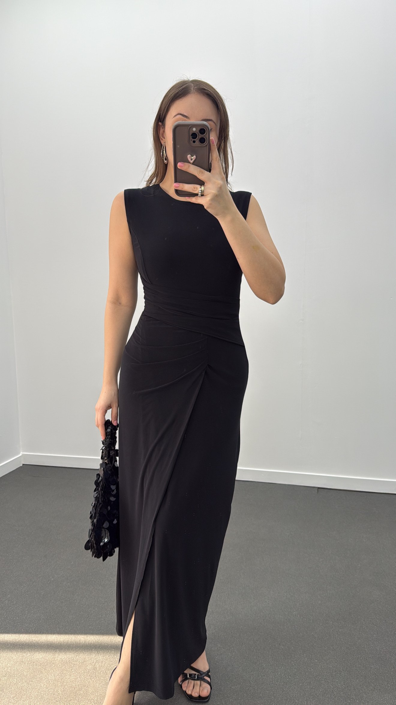 Patrica Siyah Drapeli Maxi Elbise