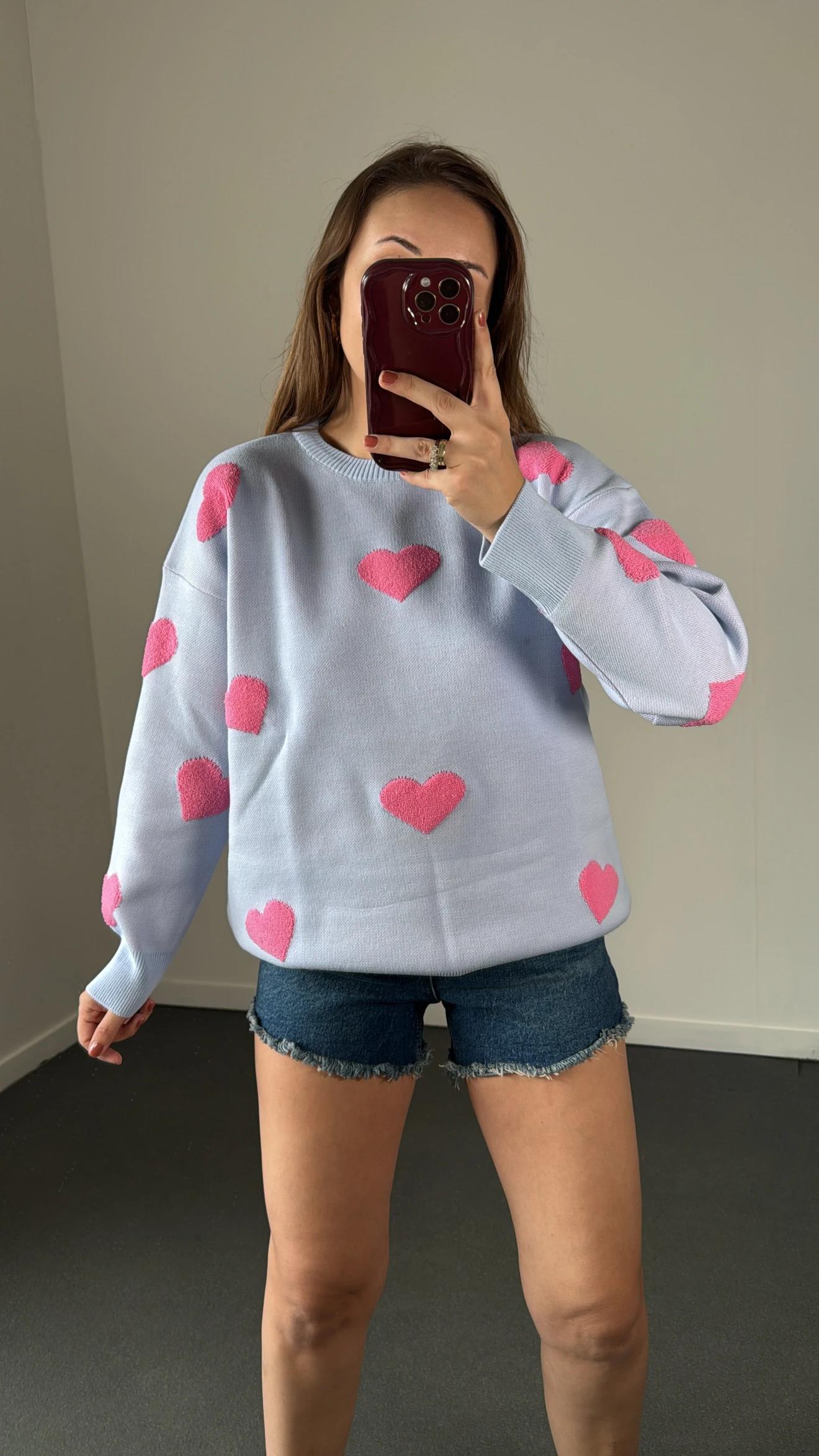 Pembe Jakar Kalp Detaylı Kazak