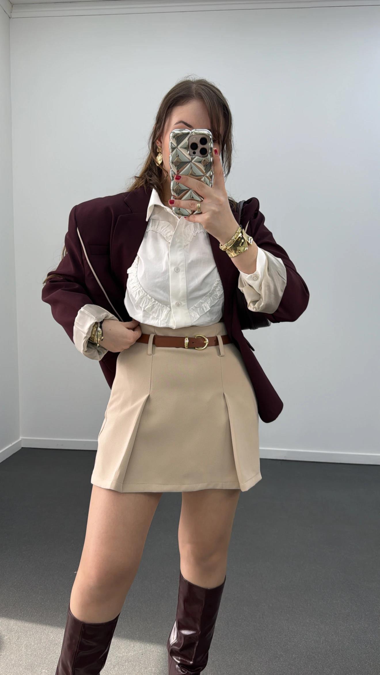 Perrie Bej Kemerli Şort Etek