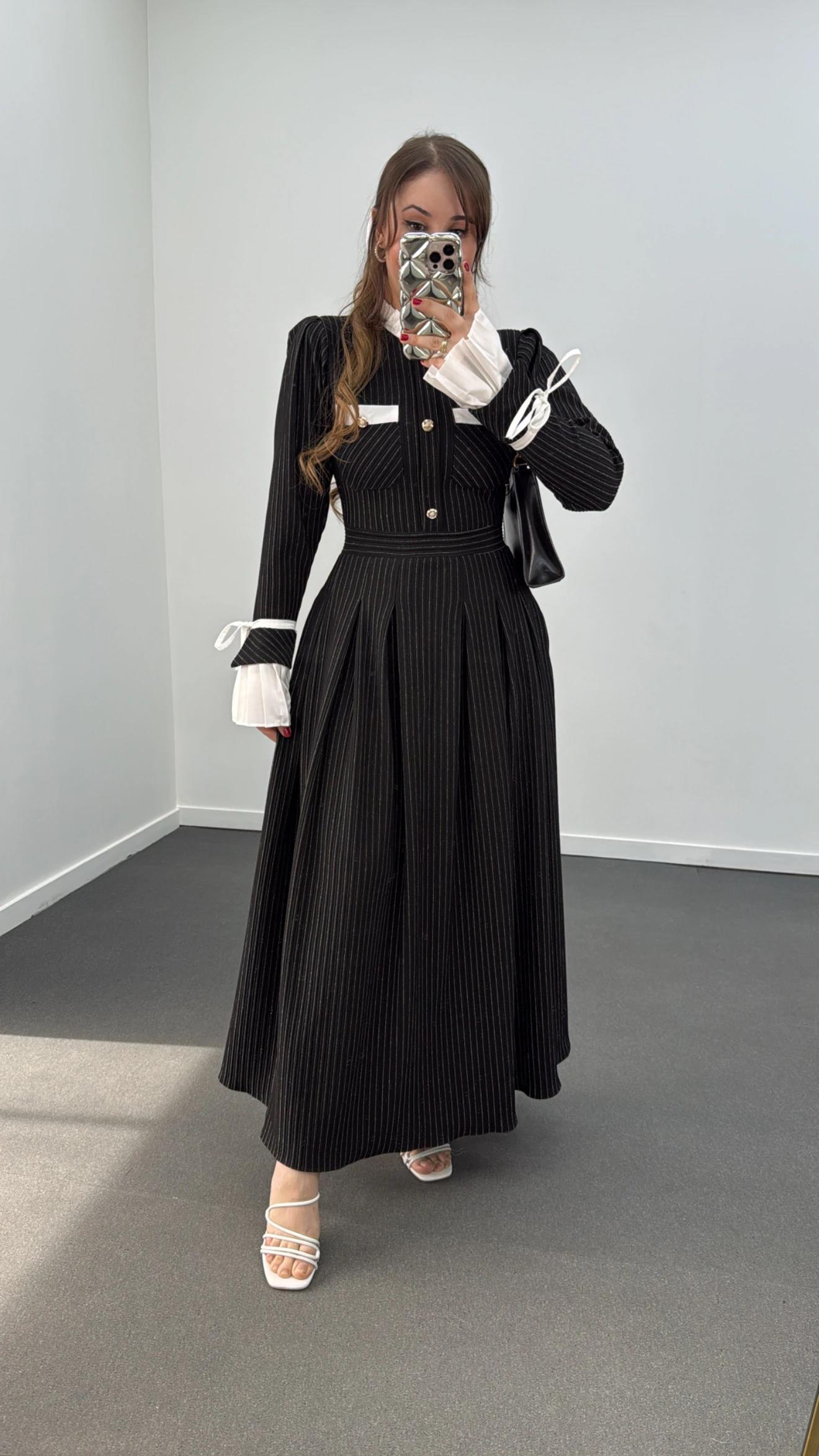 Petunya Fransız Model Tasarım Elbise