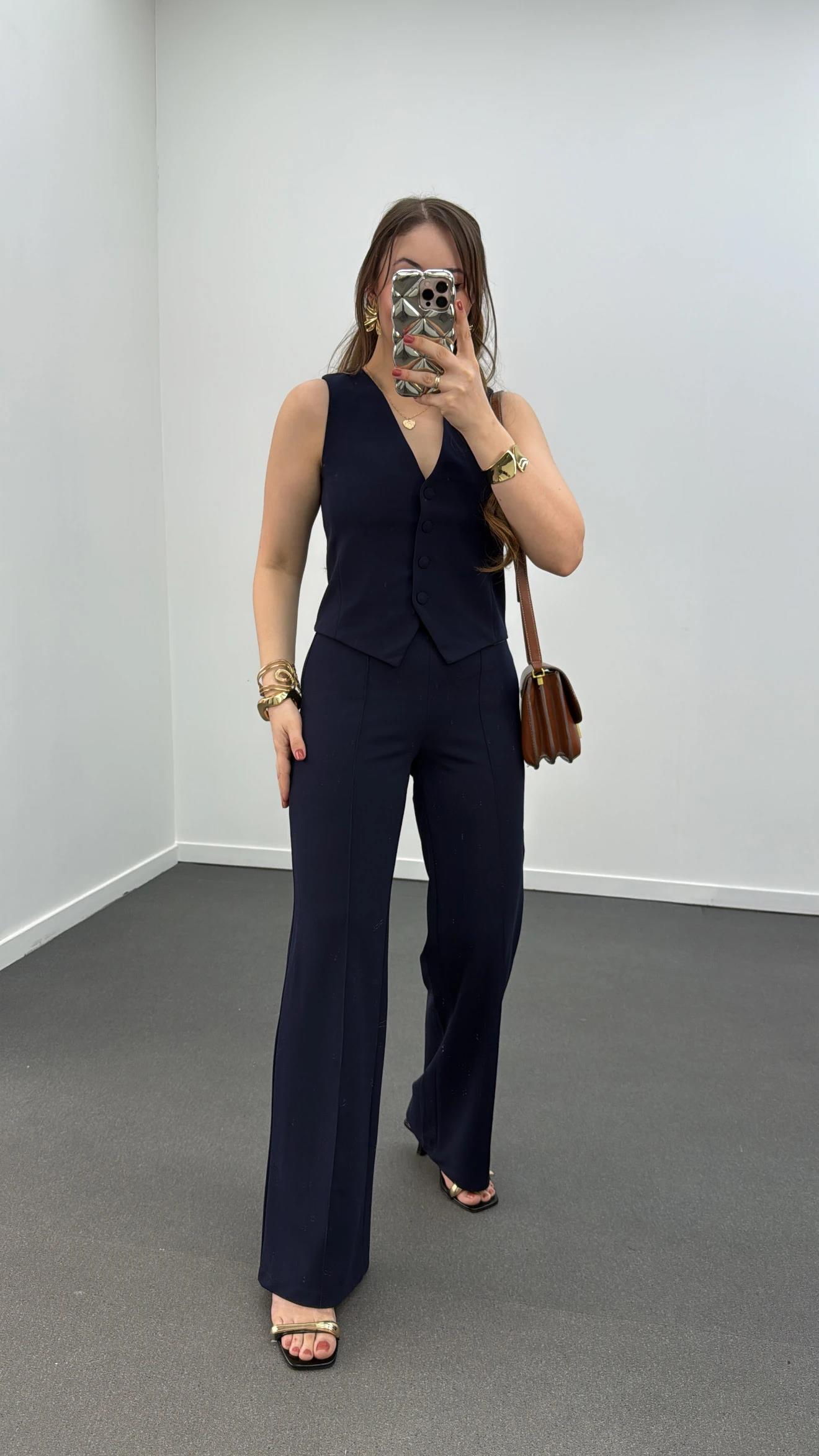 Rebecca Lacivert Yelek Ve Nervür Dikişli Pantolon Takımı