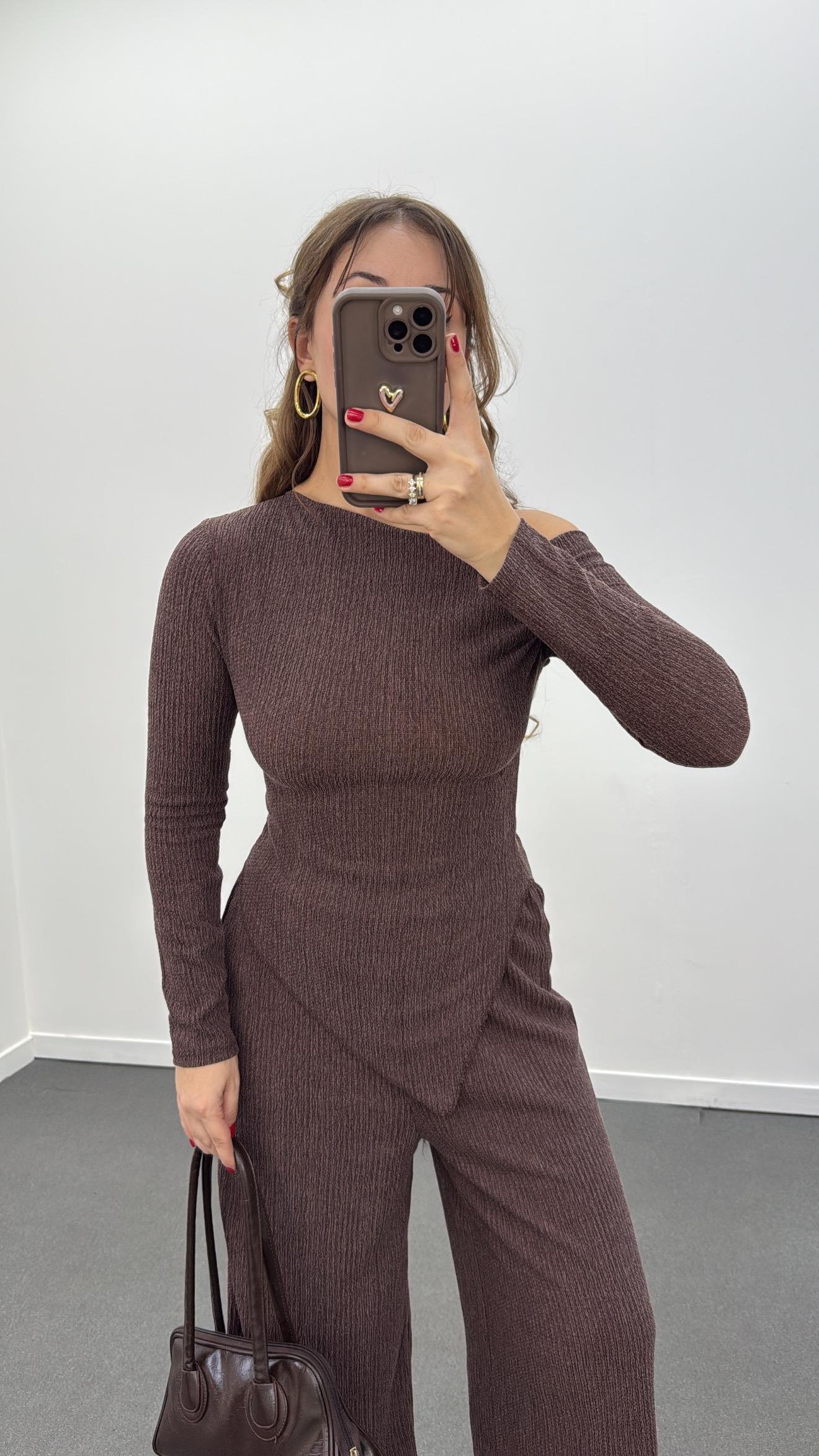 Reboul Kahve Asimetrik Bluz Ve Pantolon Takımı