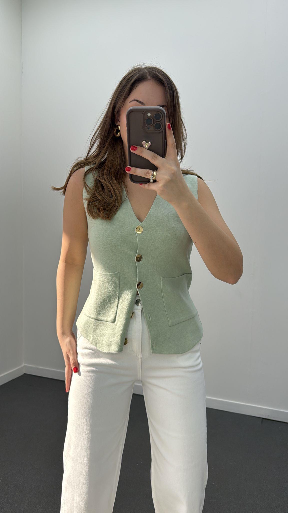 Risela Yeşil Gold Düğmeli Yumuşak Triko Hırka