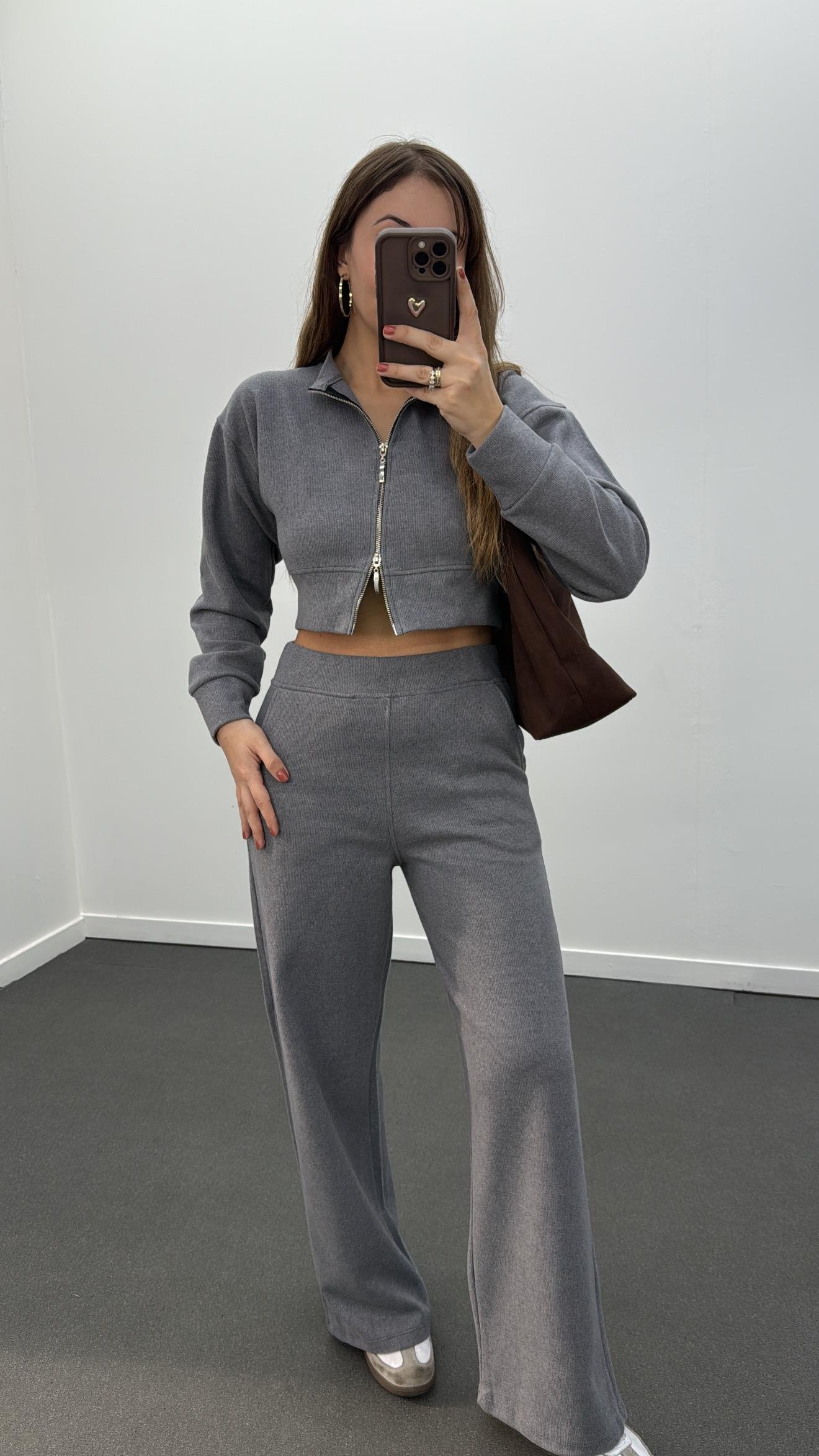 Riven Gri Çift Fermuarlı Crop Hırka Ve Eşofman Takımı