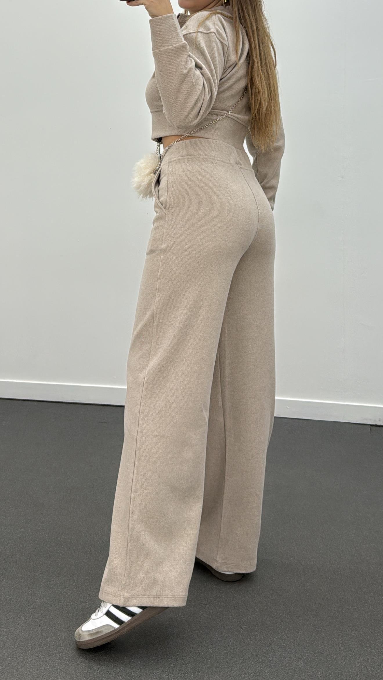 Riven Vizon Çift Fermuarlı Crop Hırka Ve Eşofman Takımı