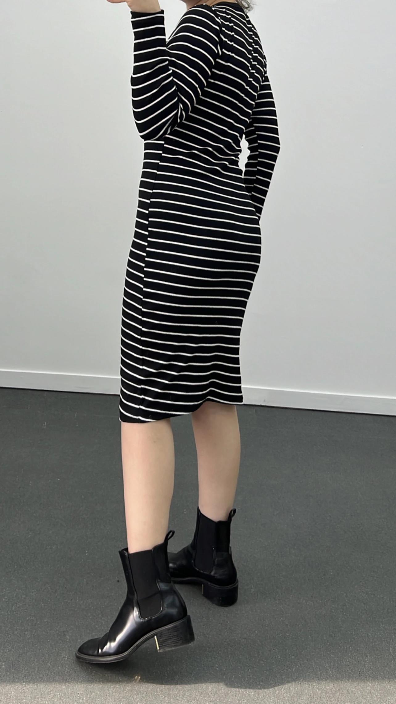 River Siyah Çizgili Uzun Kol Midi Elbise