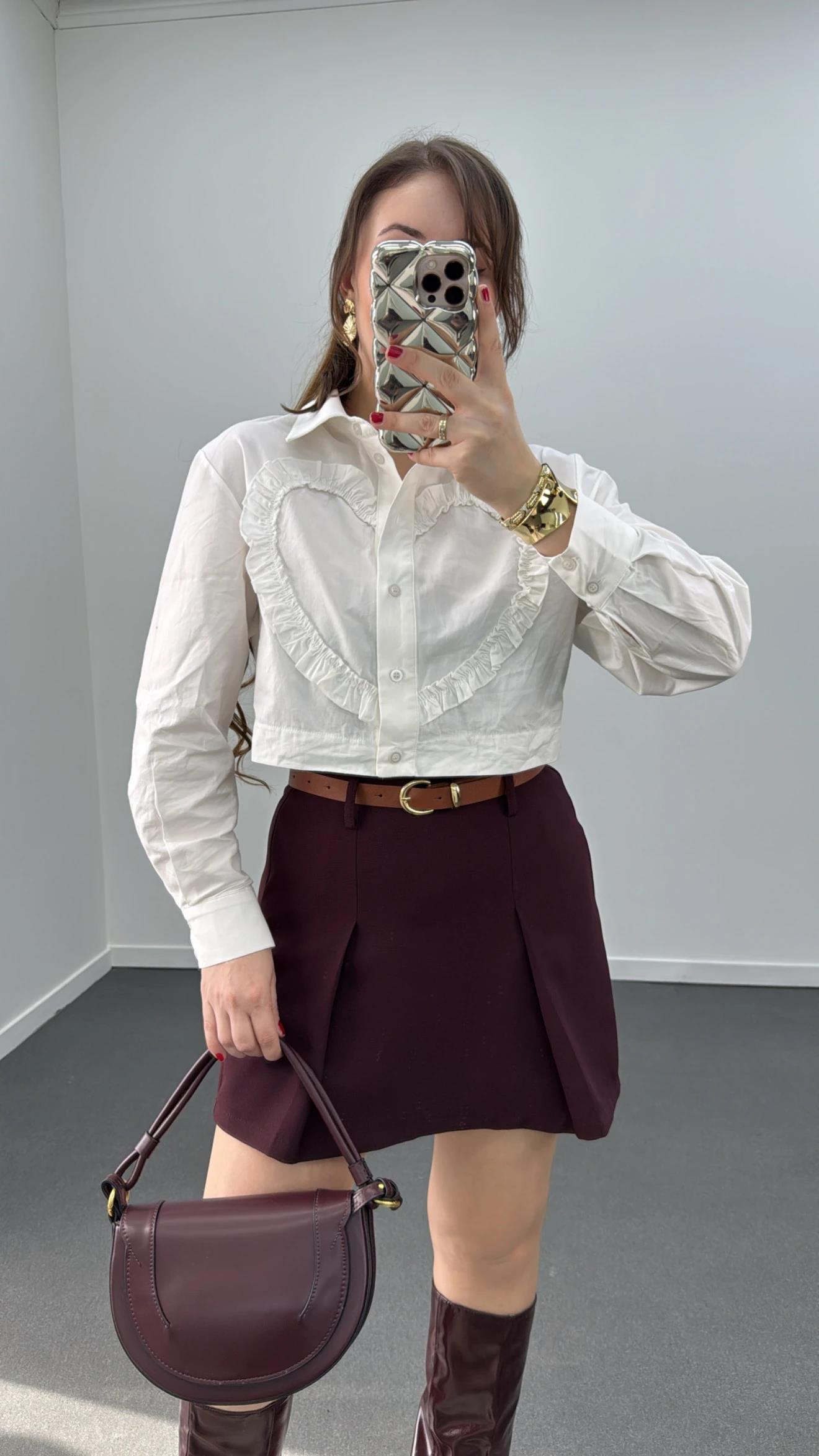 Rupy Beyaz Kalp Fırfır Detaylı Gömlek