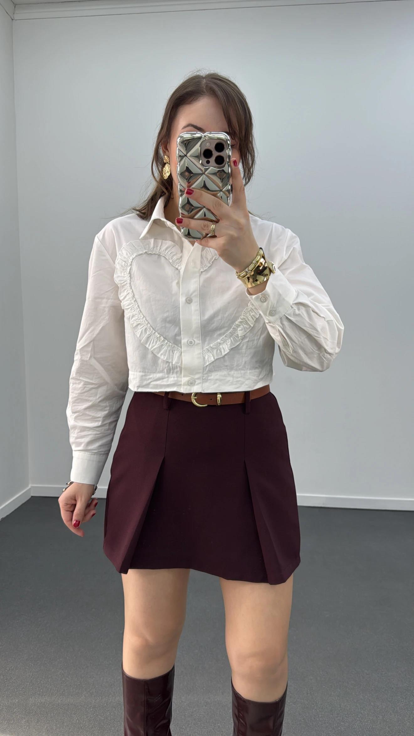 Rupy Beyaz Kalp Fırfır Detaylı Gömlek