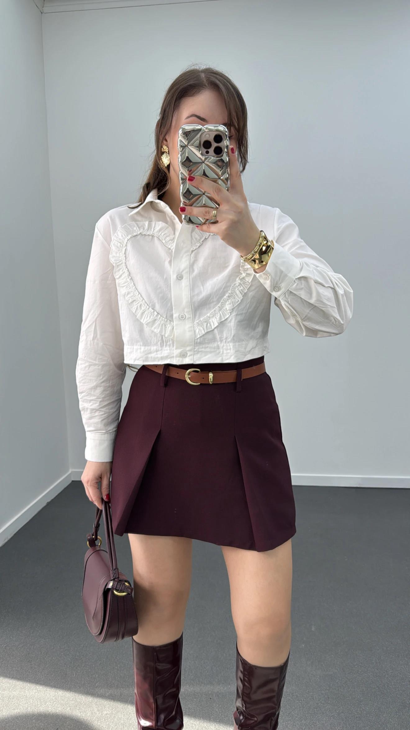 Rupy Beyaz Kalp Fırfır Detaylı Gömlek