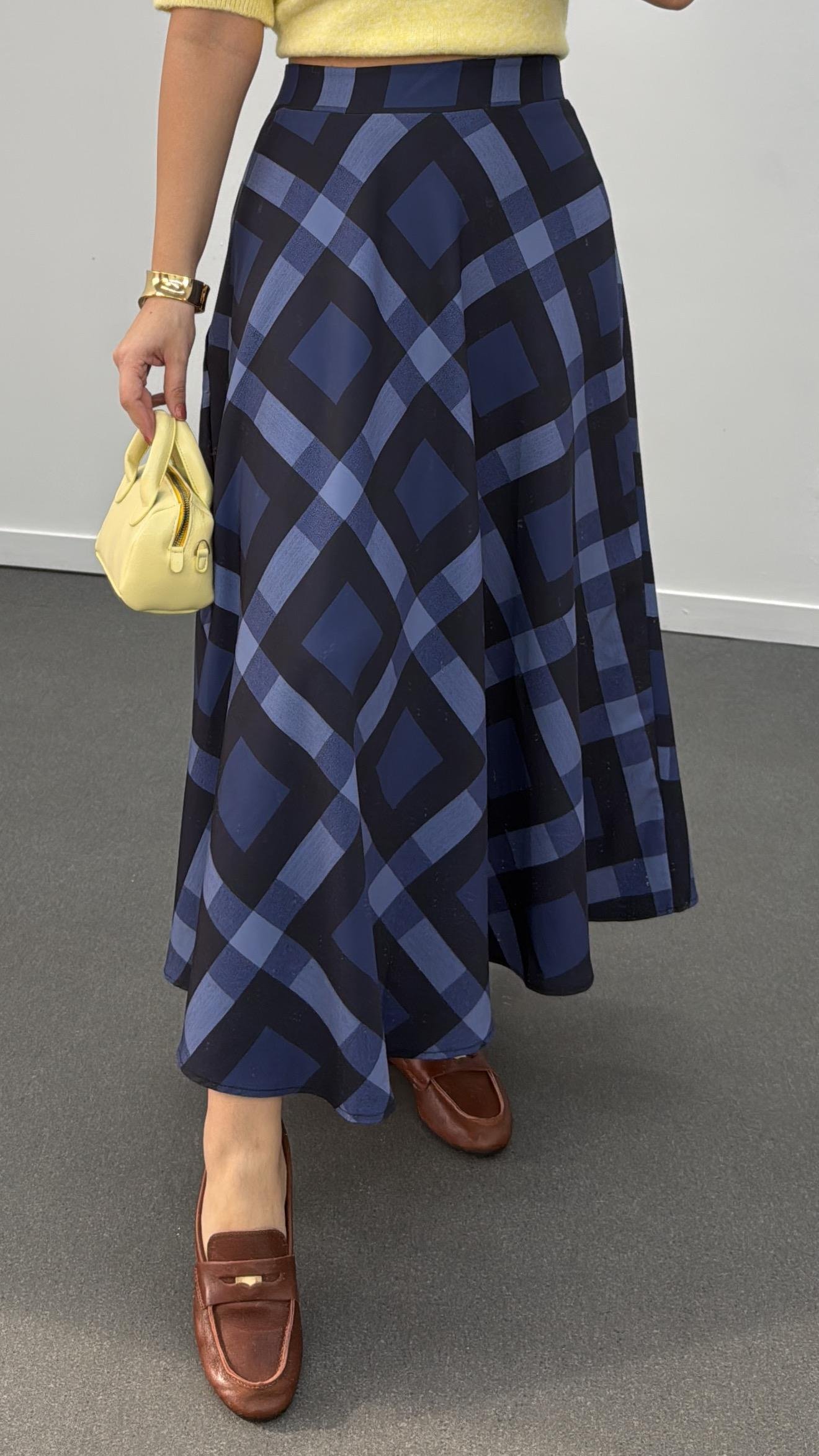 Rylee Mavi Desenli Maxi Kloş Etek