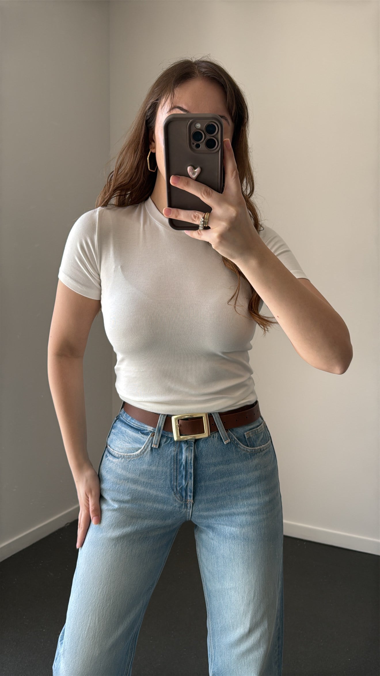 Sahra Beyaz Bisiklet Yaka Yumuşak Likralı Body