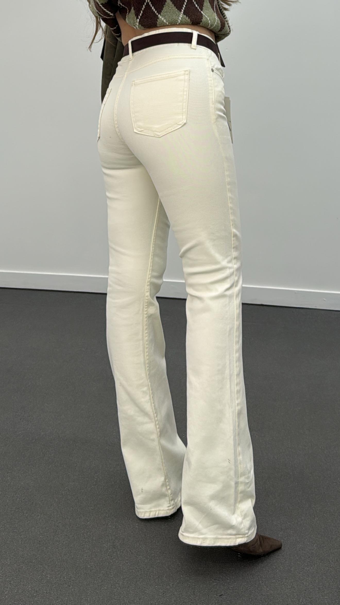 Santorini Krem Yüksek Bel Toparlayıcı Flare Jeans