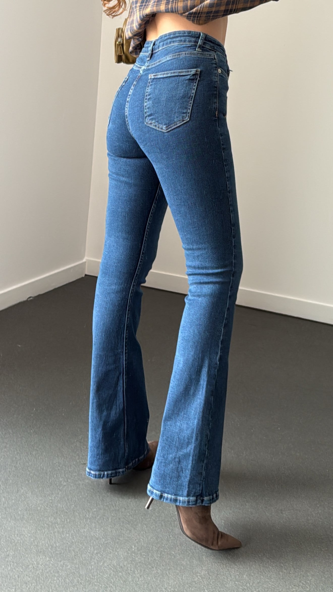 Santorini Orta Kot Yüksek Bel Toparlayıcı Flare Jeans