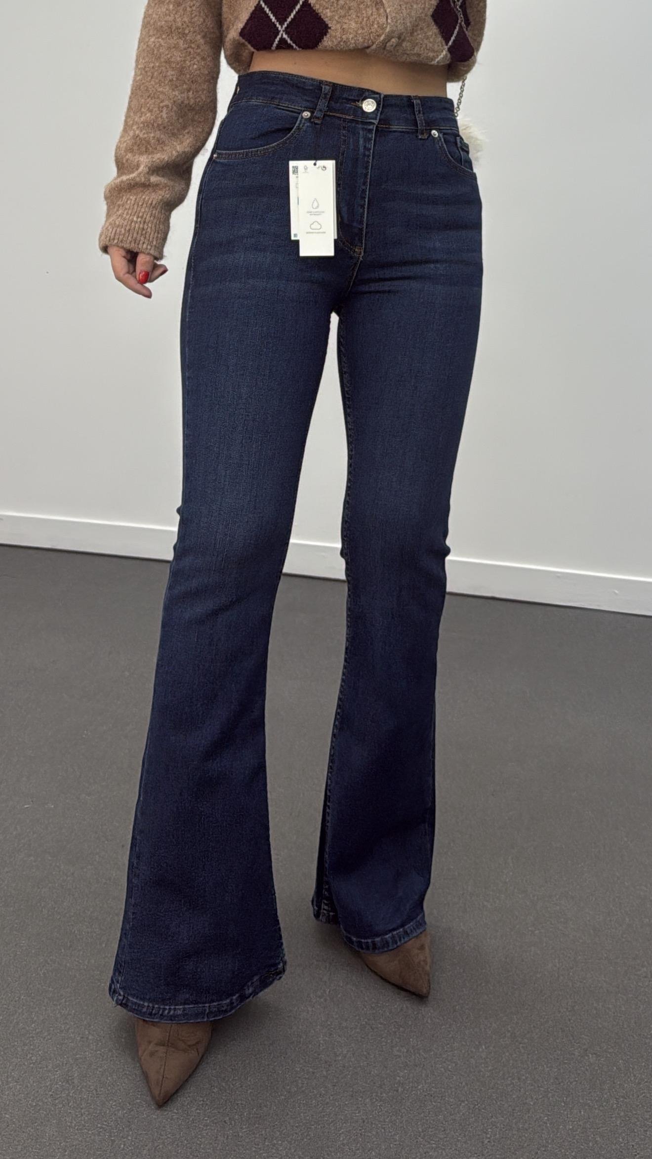 Santorini Tint Yıkamalı Yüksek Bel Toparlayıcı Flare Jeans