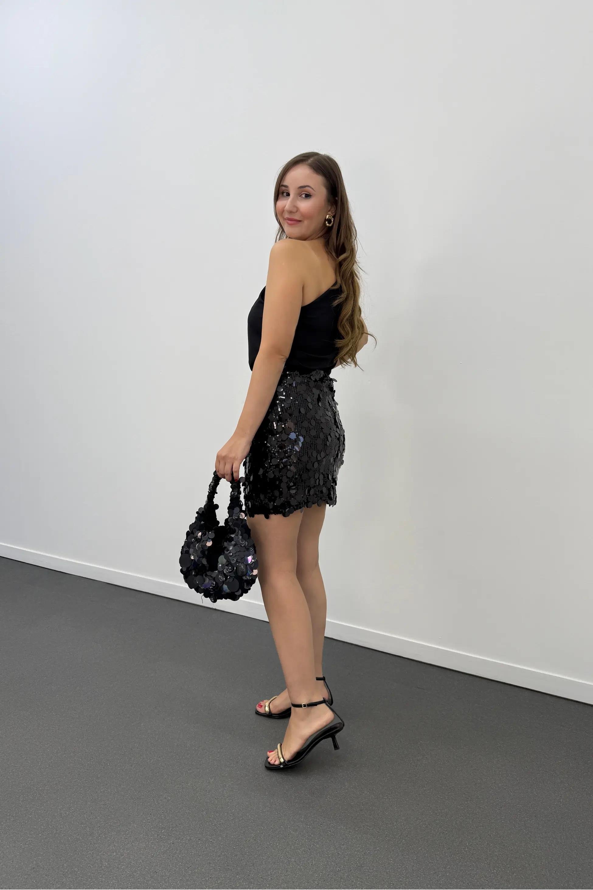 Shakira Siyah Payetli Mini Etek