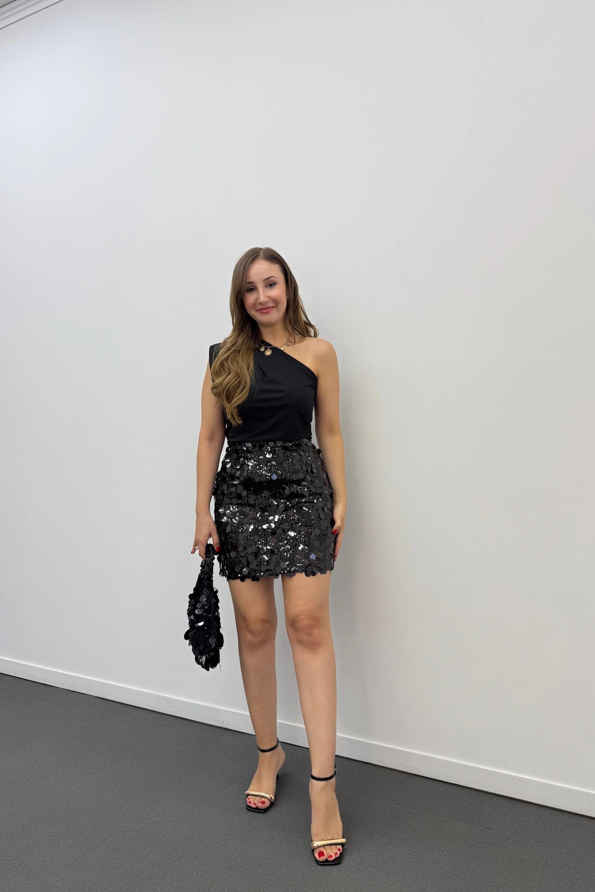 Shakira Siyah Payetli Mini Etek