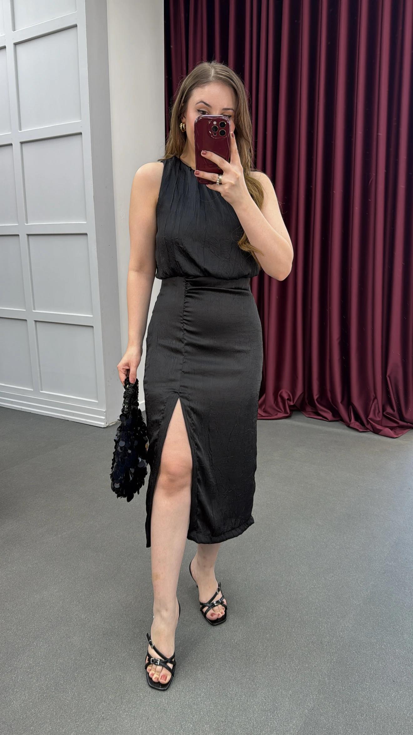 Shay Siyah Önden Büzgülü Midi Elbise