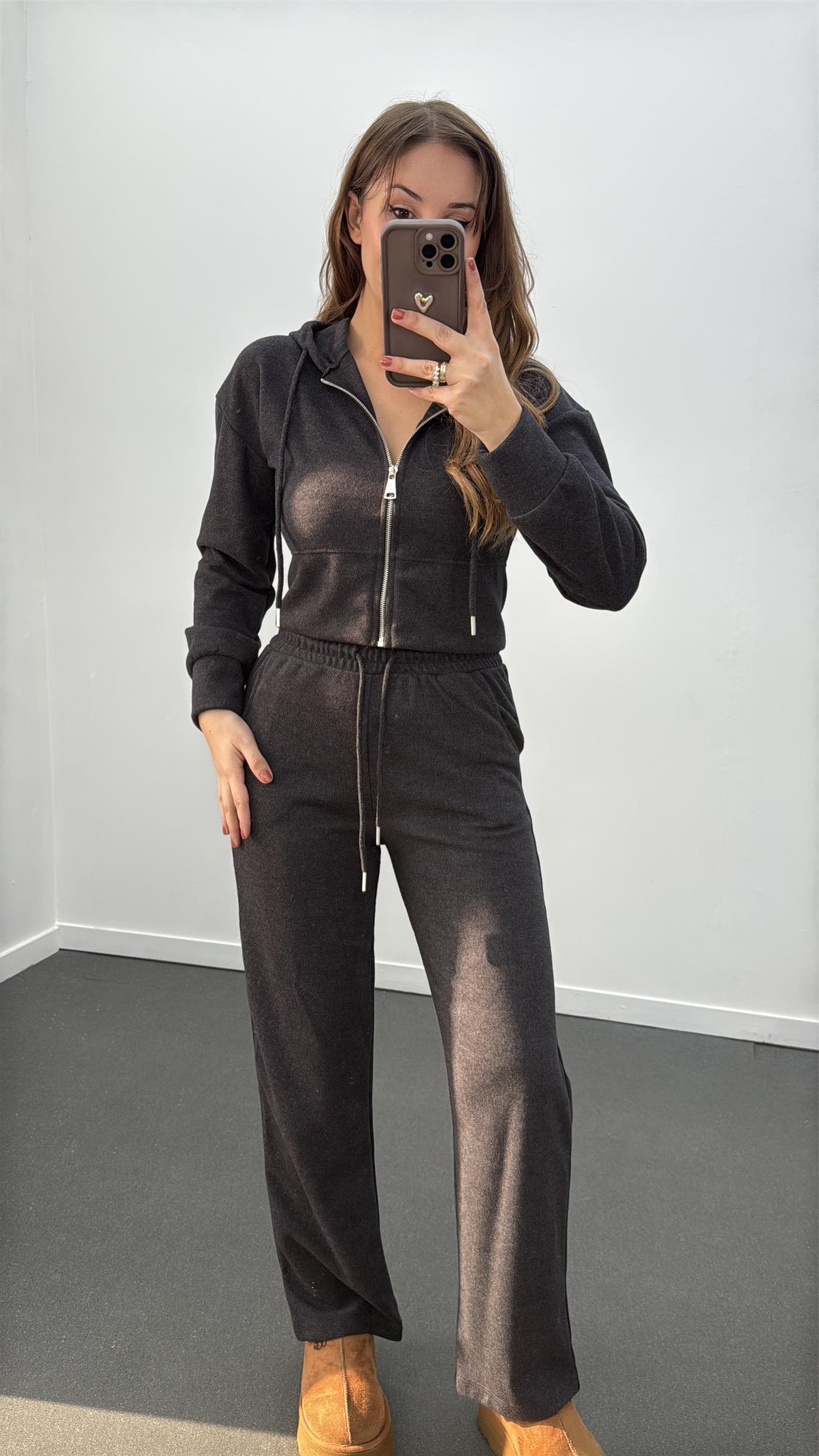 Sheila Siyah Selanik Crop Hırka Ve Eşofman Takımı