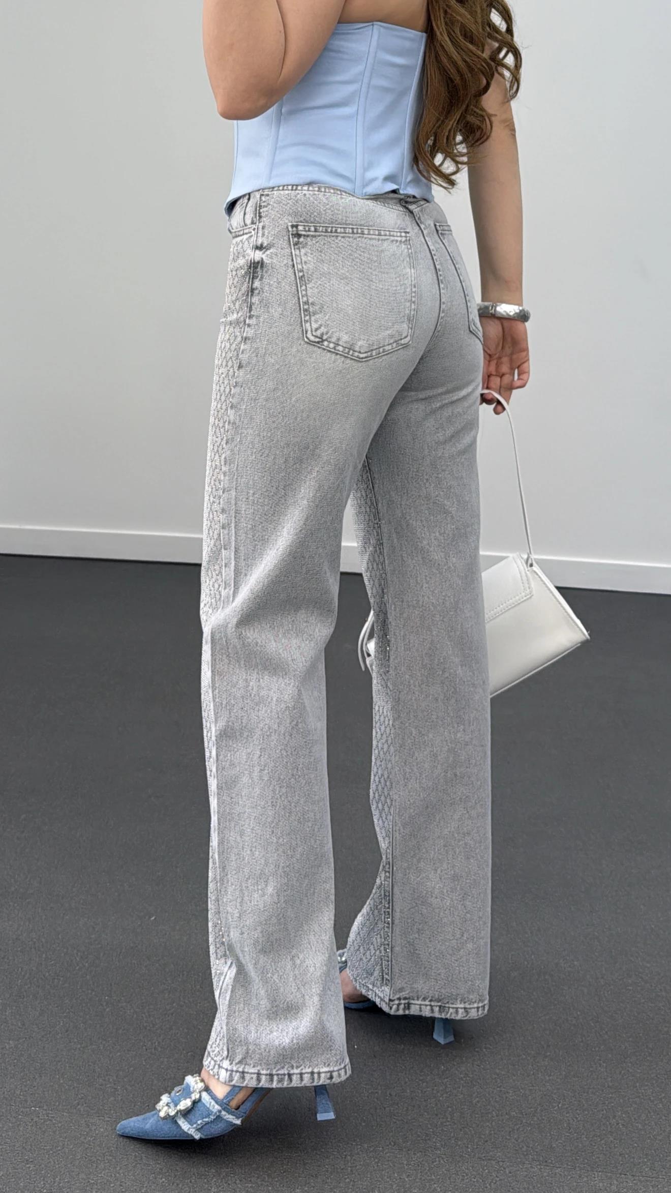 Shine Gri Renk Taş İşlemeli Straight Fit Jeans