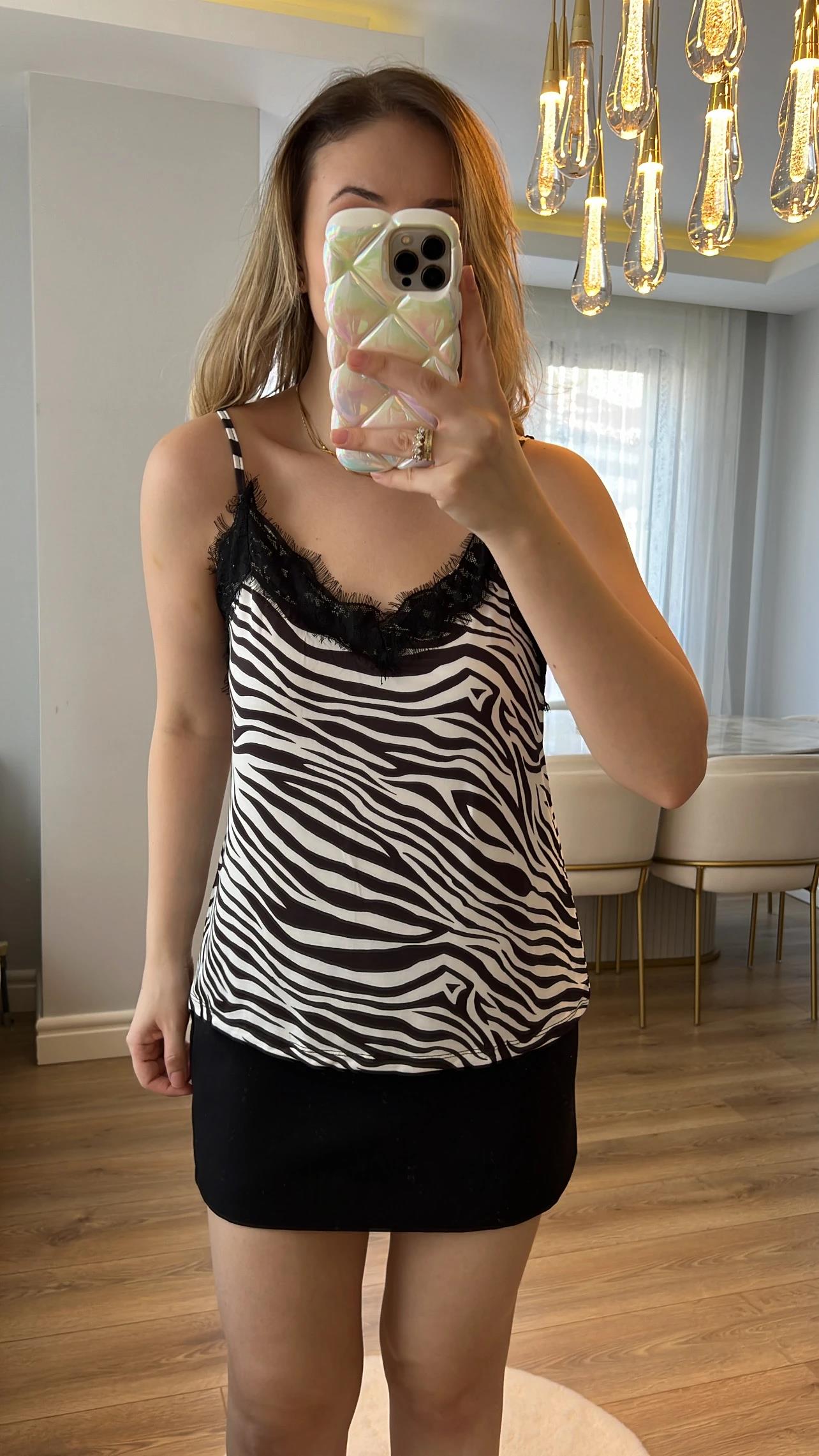 Siyah Beyaz Zebra Desenli Dantelli Atlet