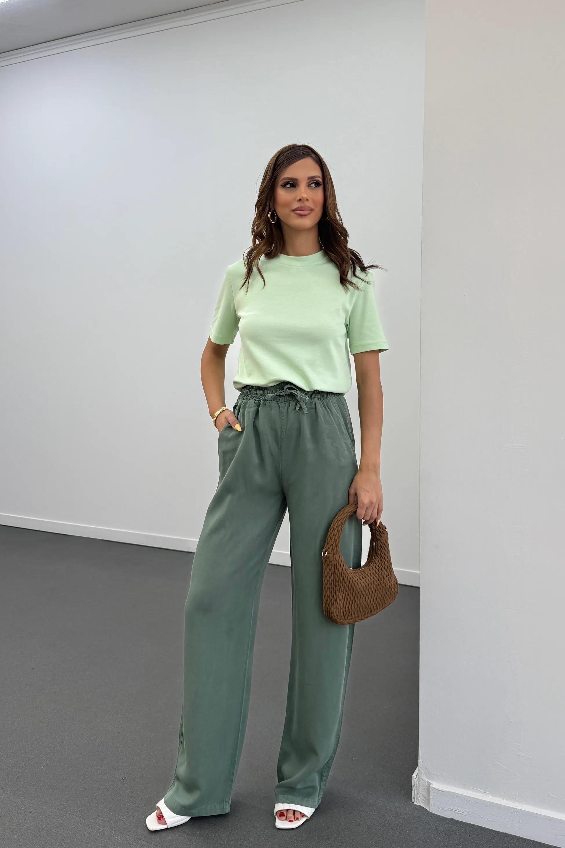 Sonya Yeşil Beli Lastikli Salaş Pantolon