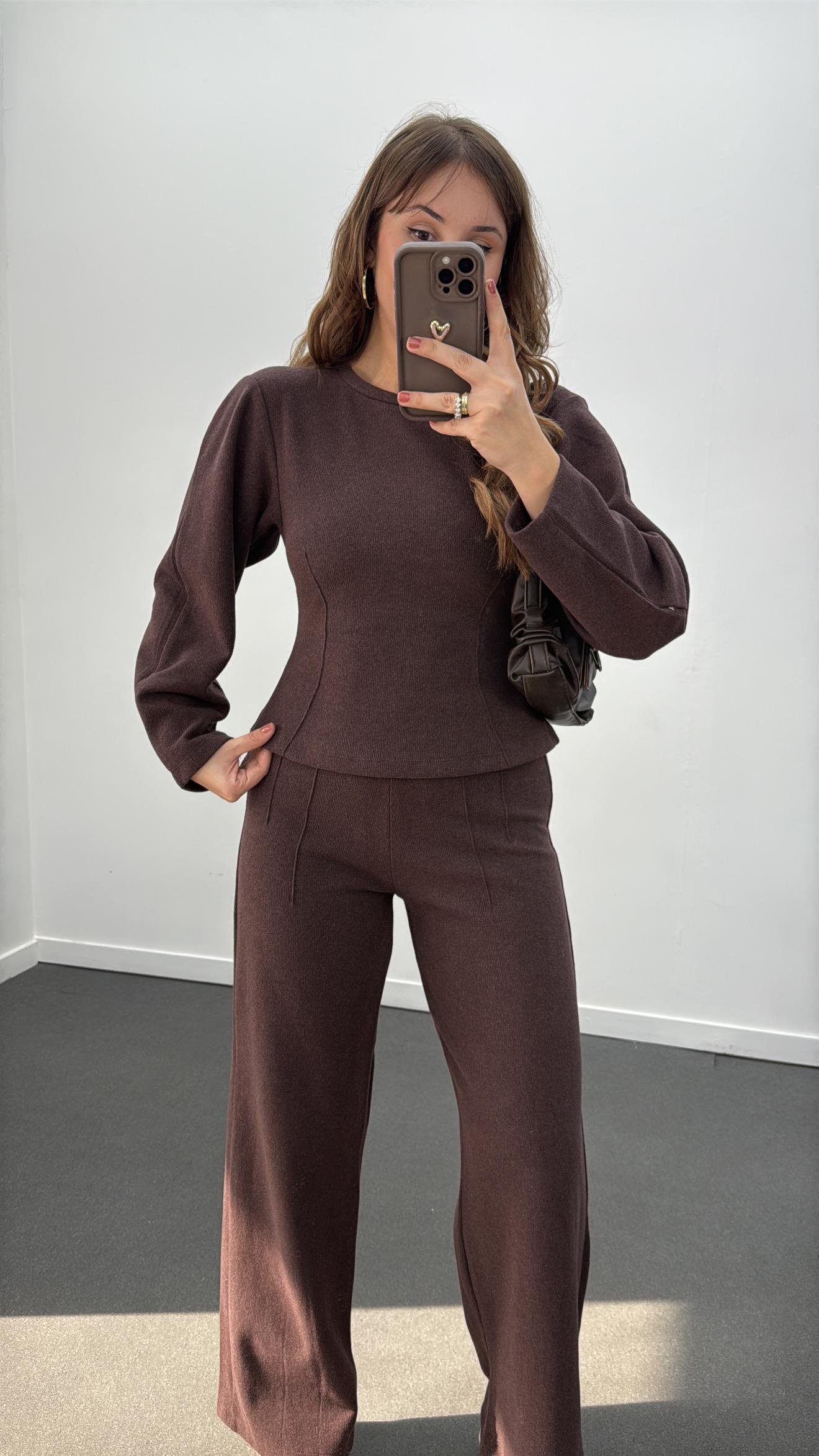 Suho Acı Kahve Balon Kol Triko Ve Pantolon Takımı