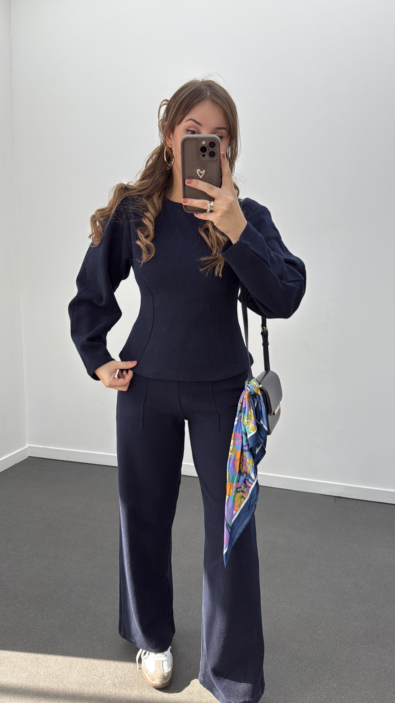 Suho Lacivert  Balon Kol Triko Ve Pantolon Takımı