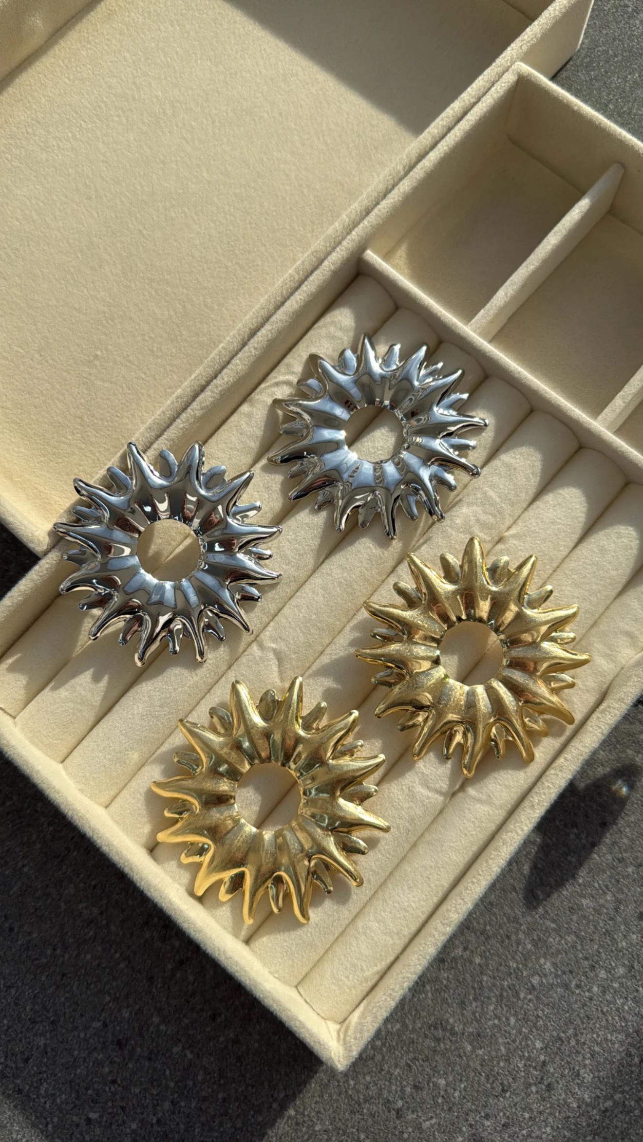 Sun Büyük Tasarım Küpe