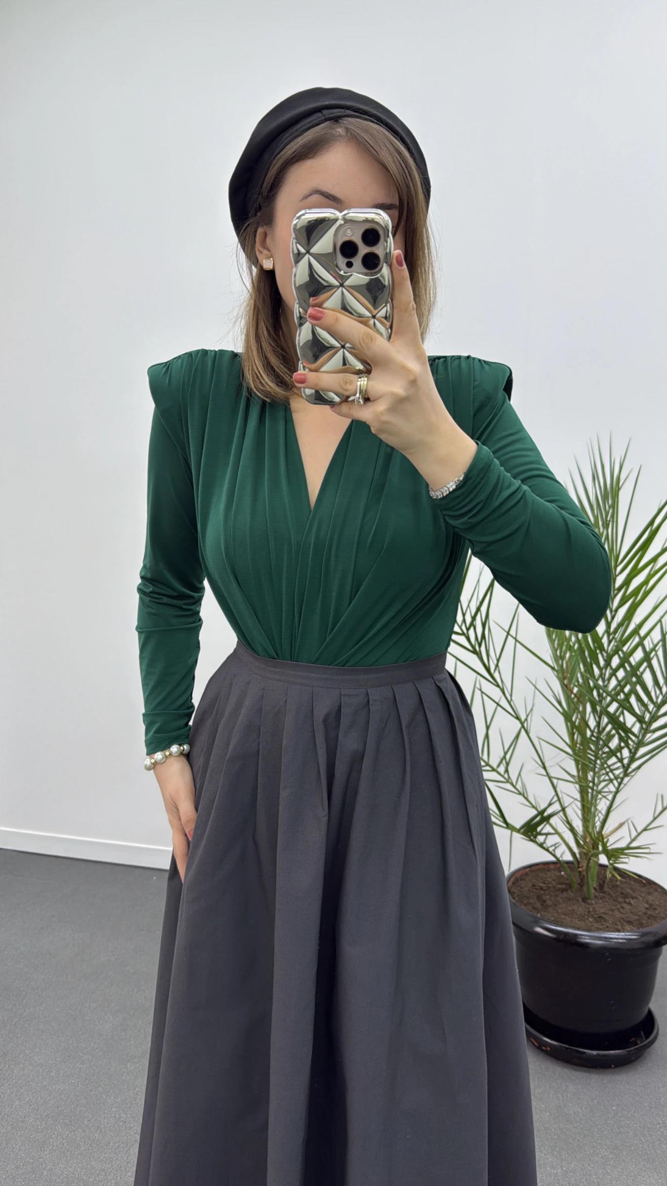 Theo Zümrüt Yeşili Vatkalı Sandy Bodysuit