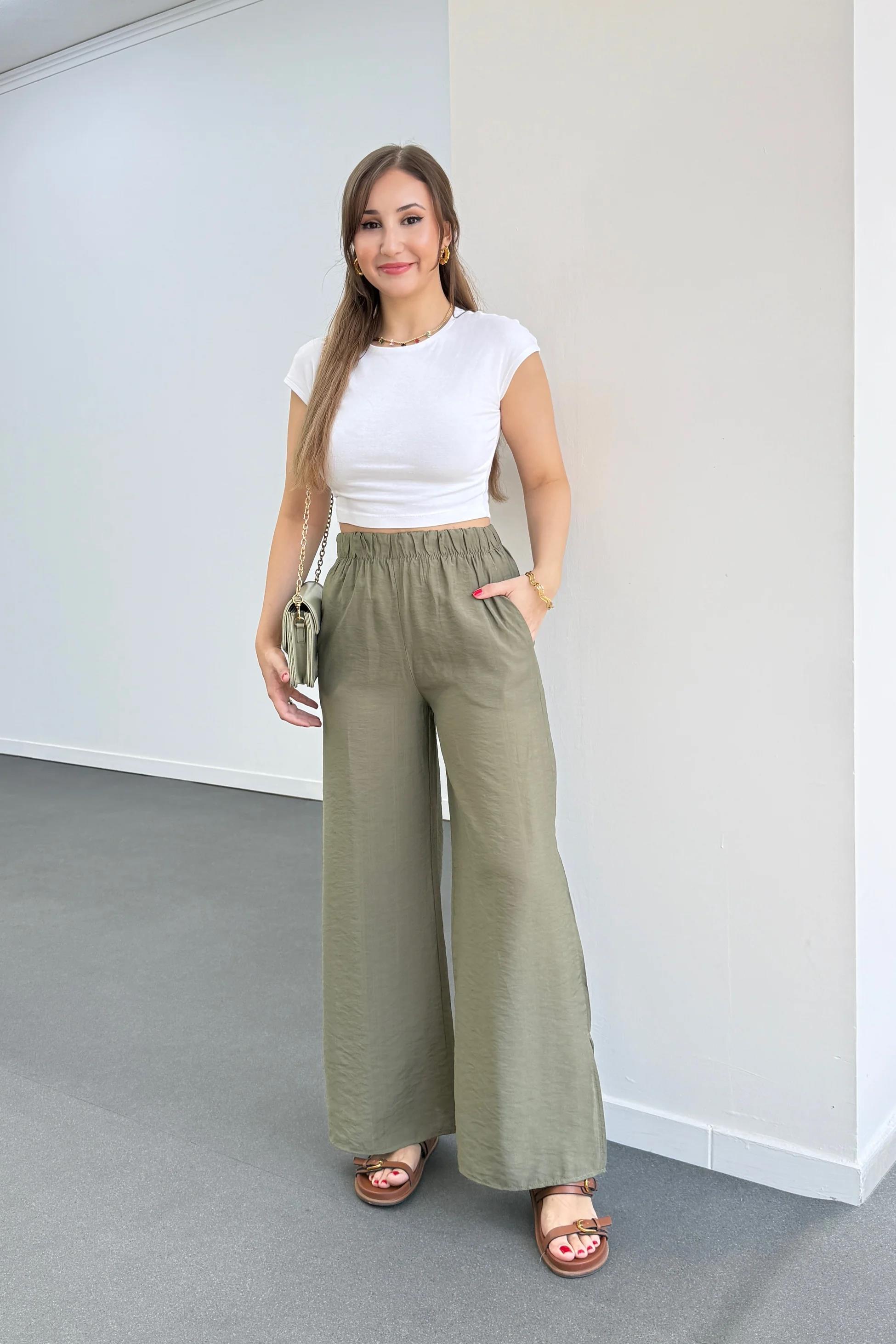 Valaya Haki Yanı Yırtmaçlı Rahat Pantolon