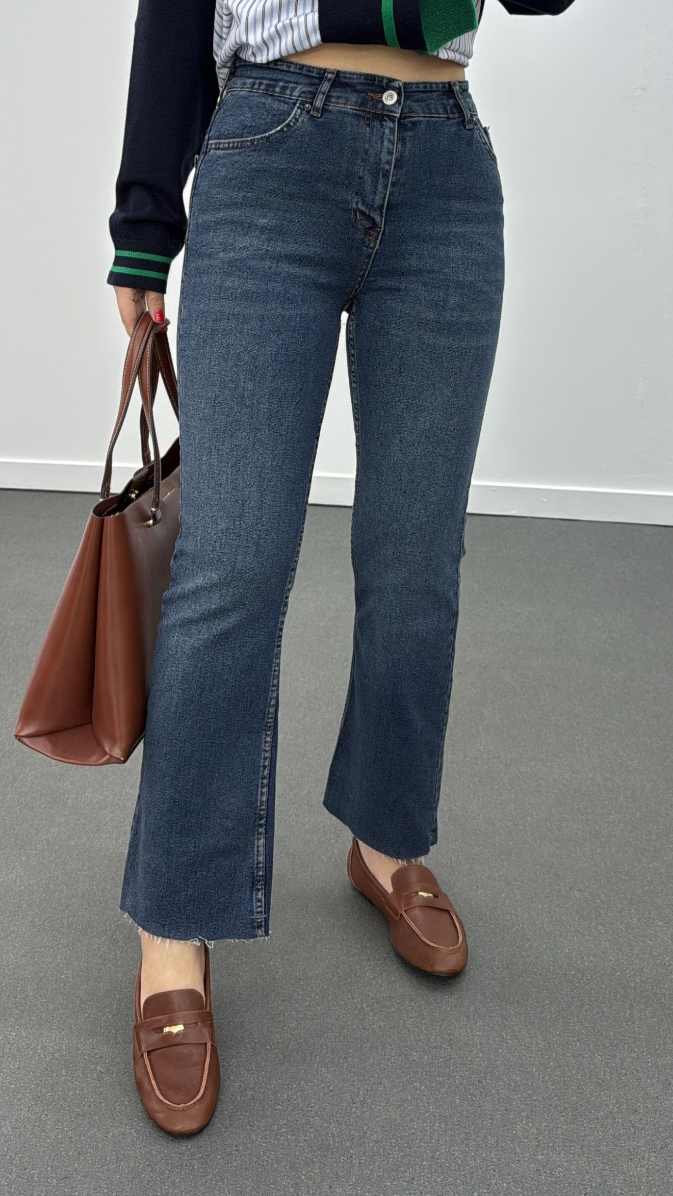 Vanta Tint Yıkamalı Likralı Crop Flare Jeans