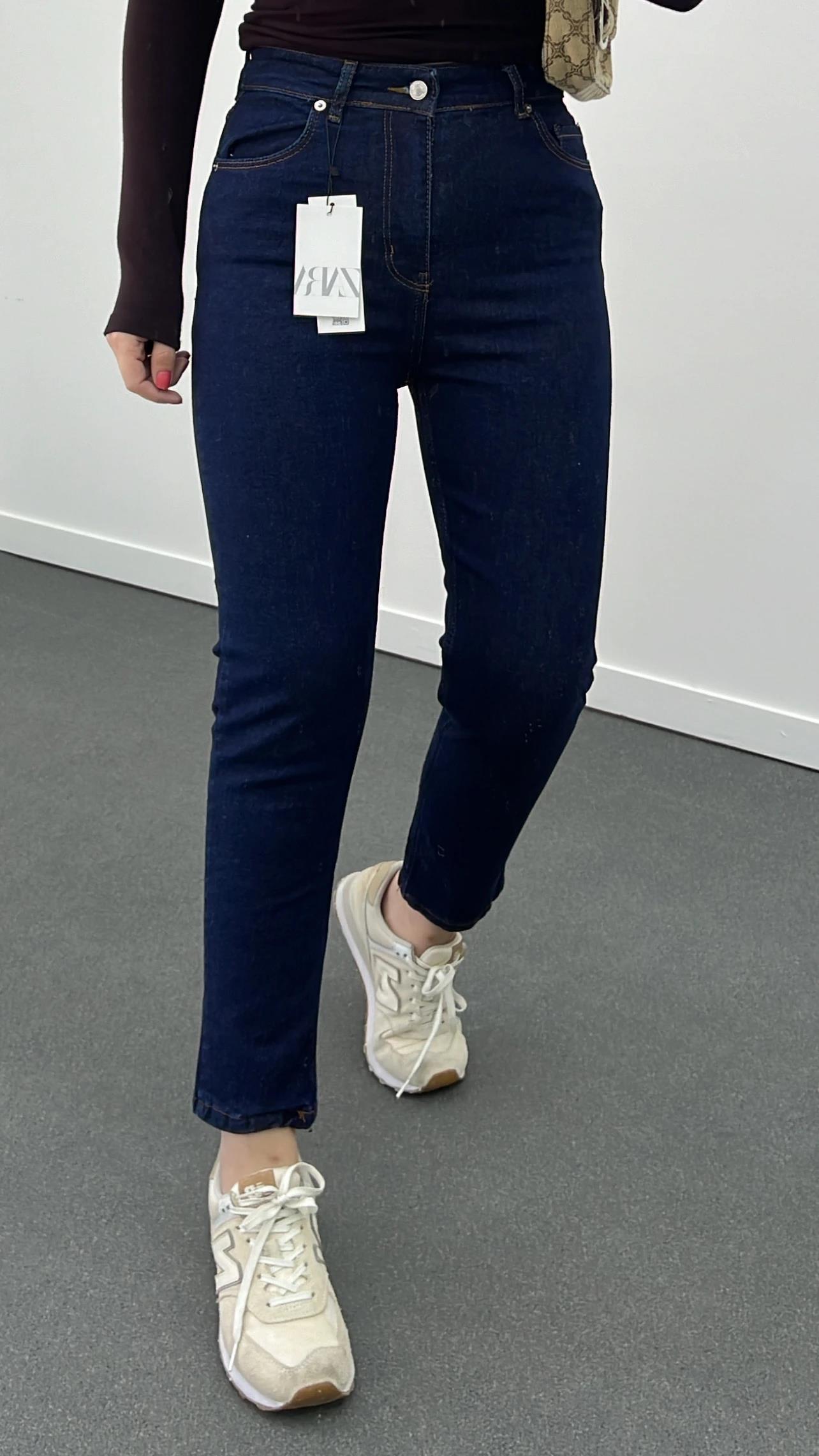 Velvet Lacivert Yıkamalı Mom Fit Jeans