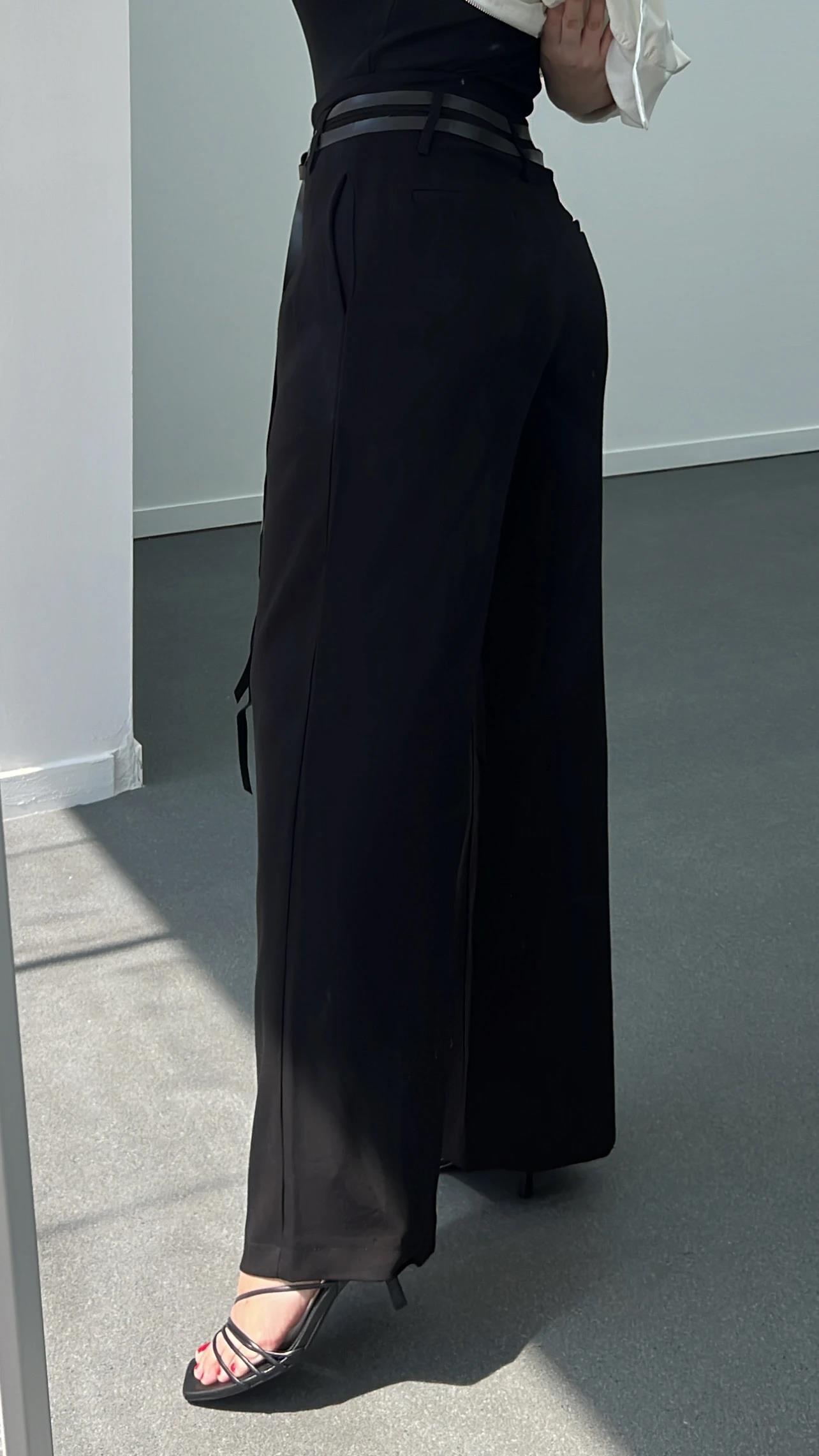 Venüs Siyah Süper Yüksek Bel Kemerli Kumaş Pantolon