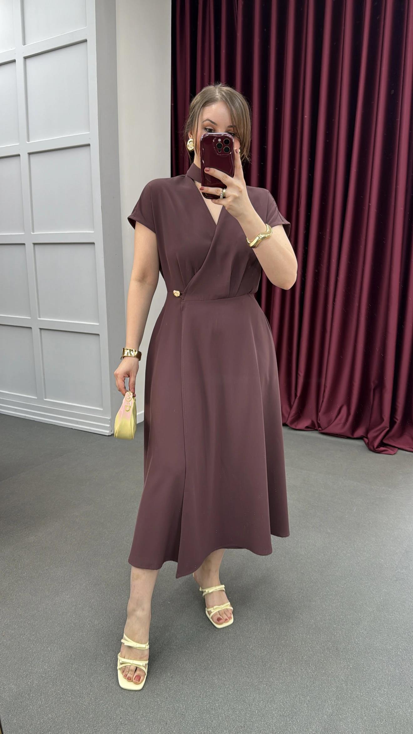 Vina Kahve Kruvaze Gold Düğmeli Midi Elbise